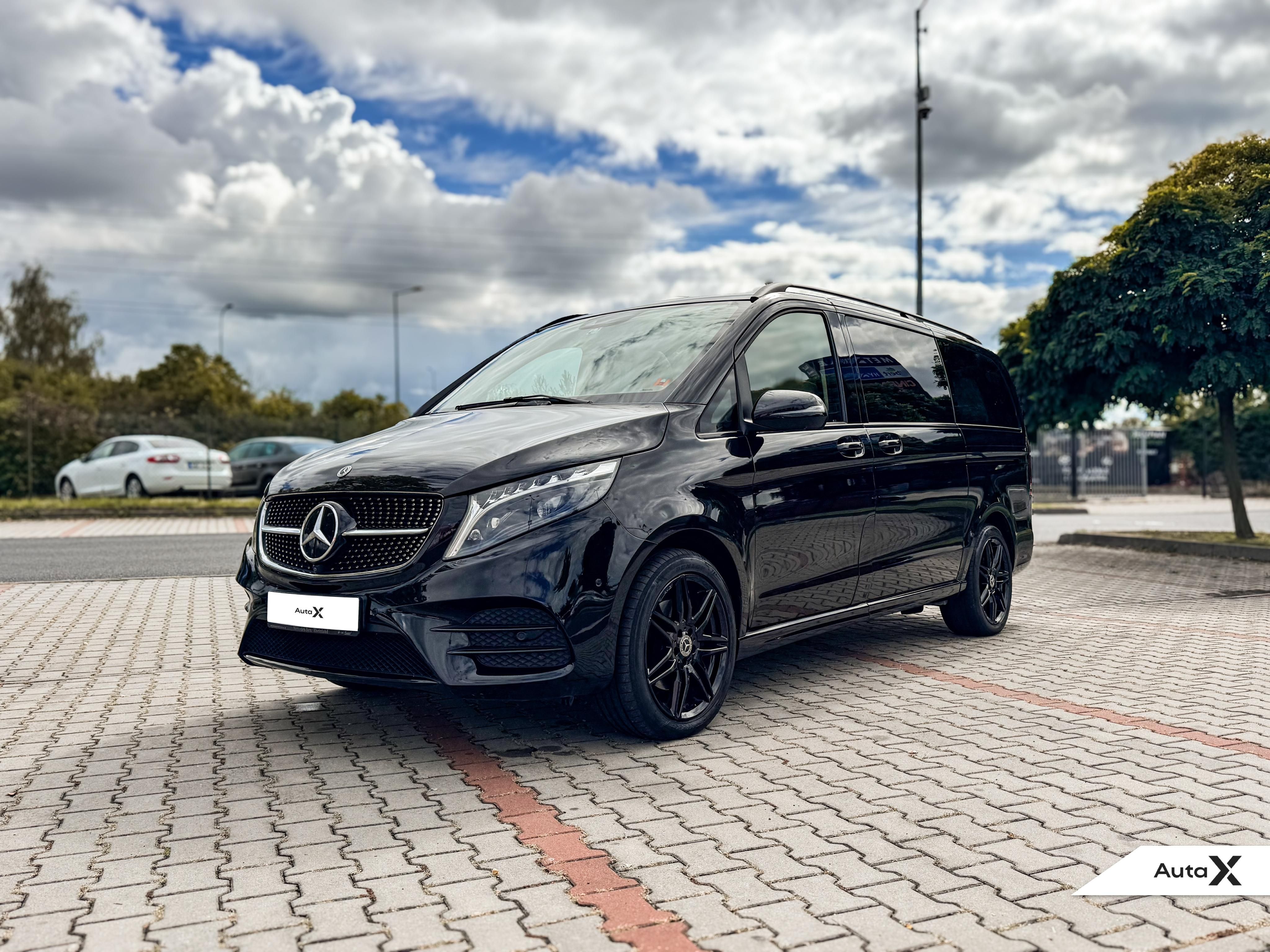 Mercedes-Benz Třídy V, V300d 4MATIC Exclusive L 174kW - fotka 2