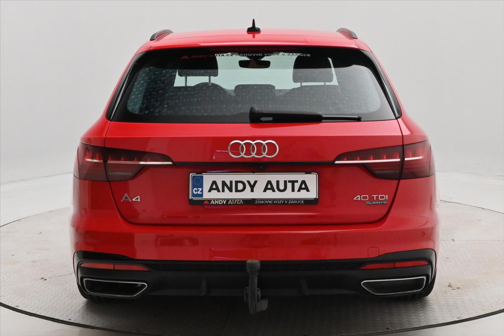 Audi A4, 2,0 40TDI 150kW QUATTRO S-LINE - fotka 6