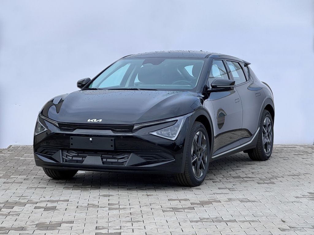Kia EV6, AIR elektromotor 125kW/170k