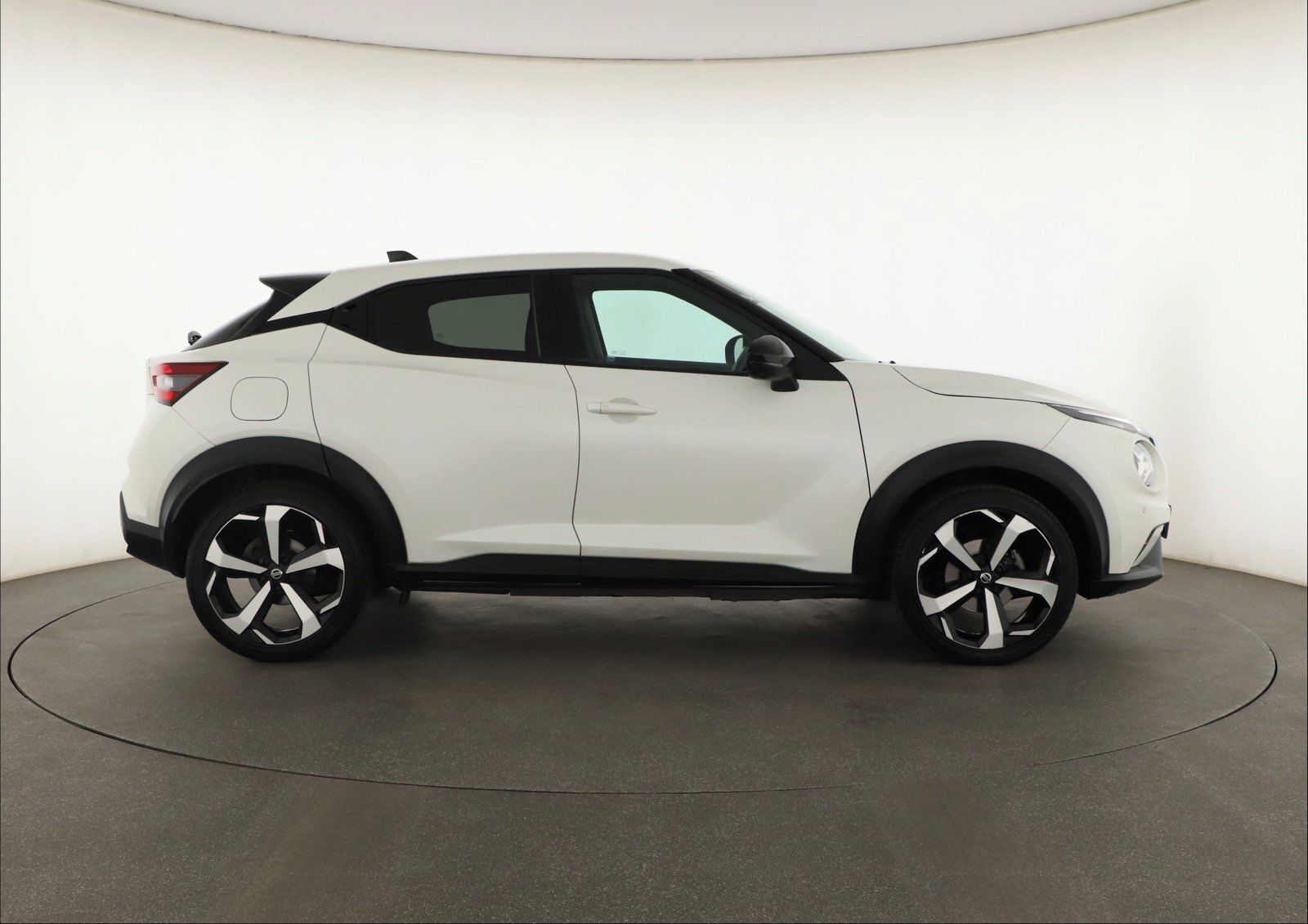 Nissan Juke, 1.0 DIG-T, Automat, Serv.kniha - fotka 6