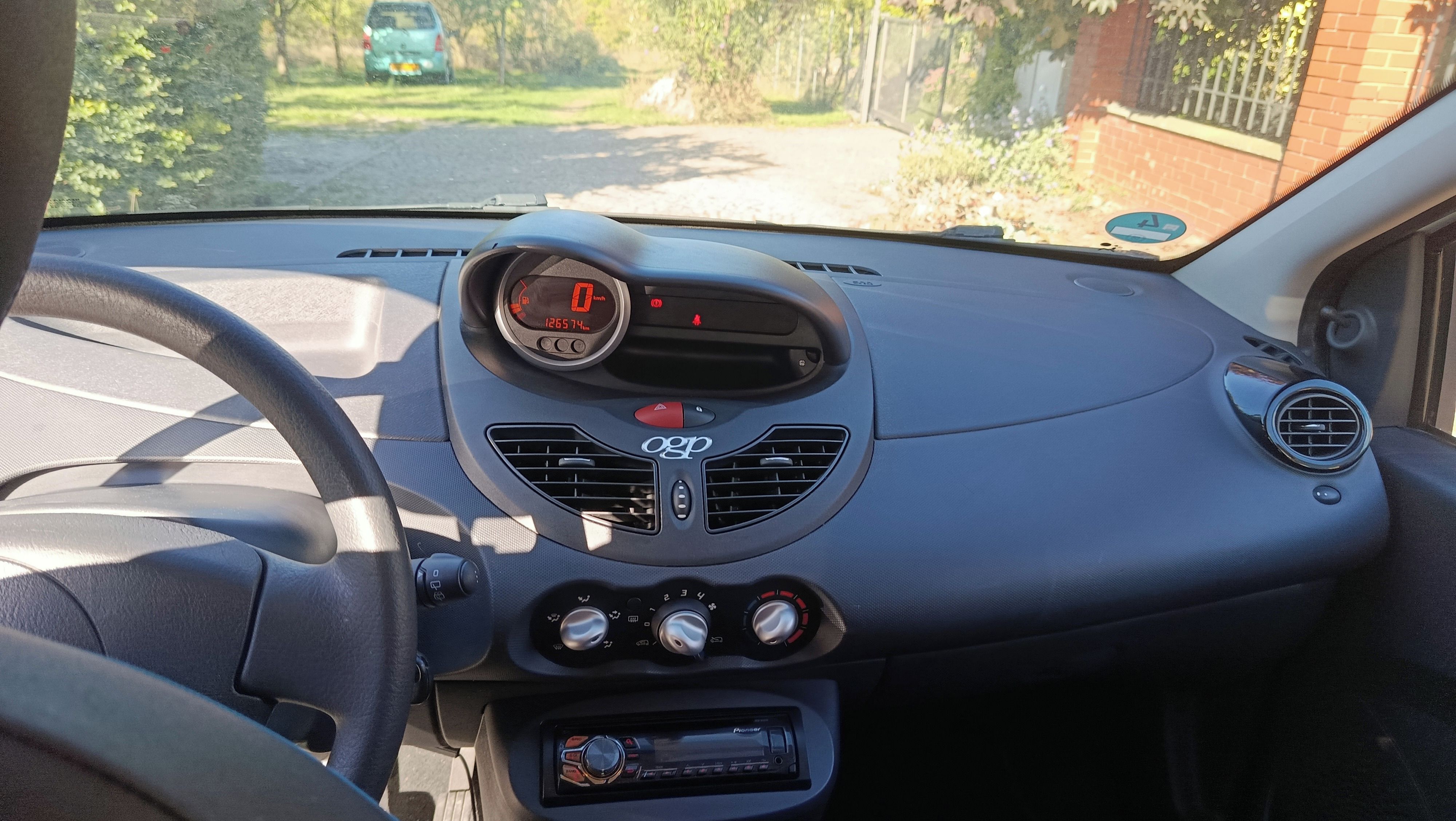 Renault Twingo, 1,2 16v - fotka 6