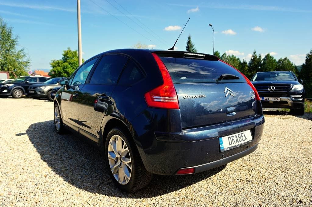 Citroën C4, 2,0 HDI 16V 100 kW - fotka 5