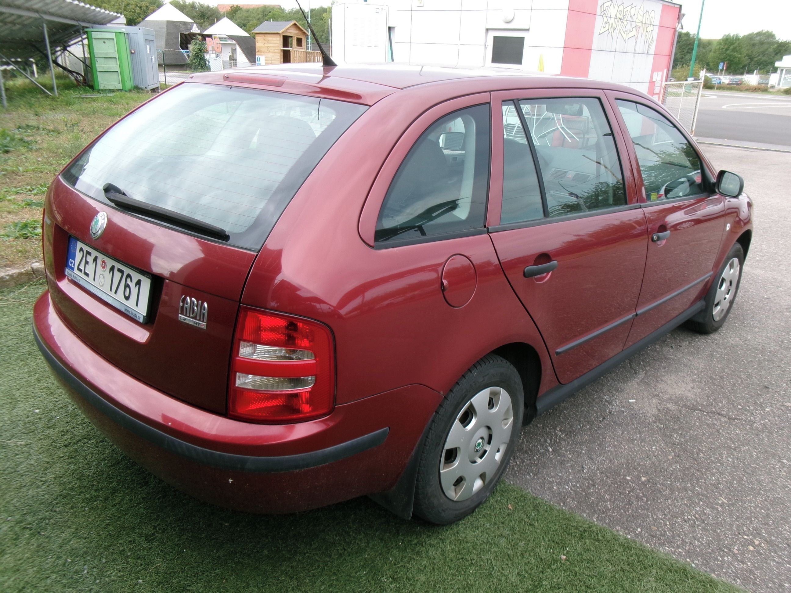 Škoda Fabia, 1.2 12v 47kw,klima - fotka 6