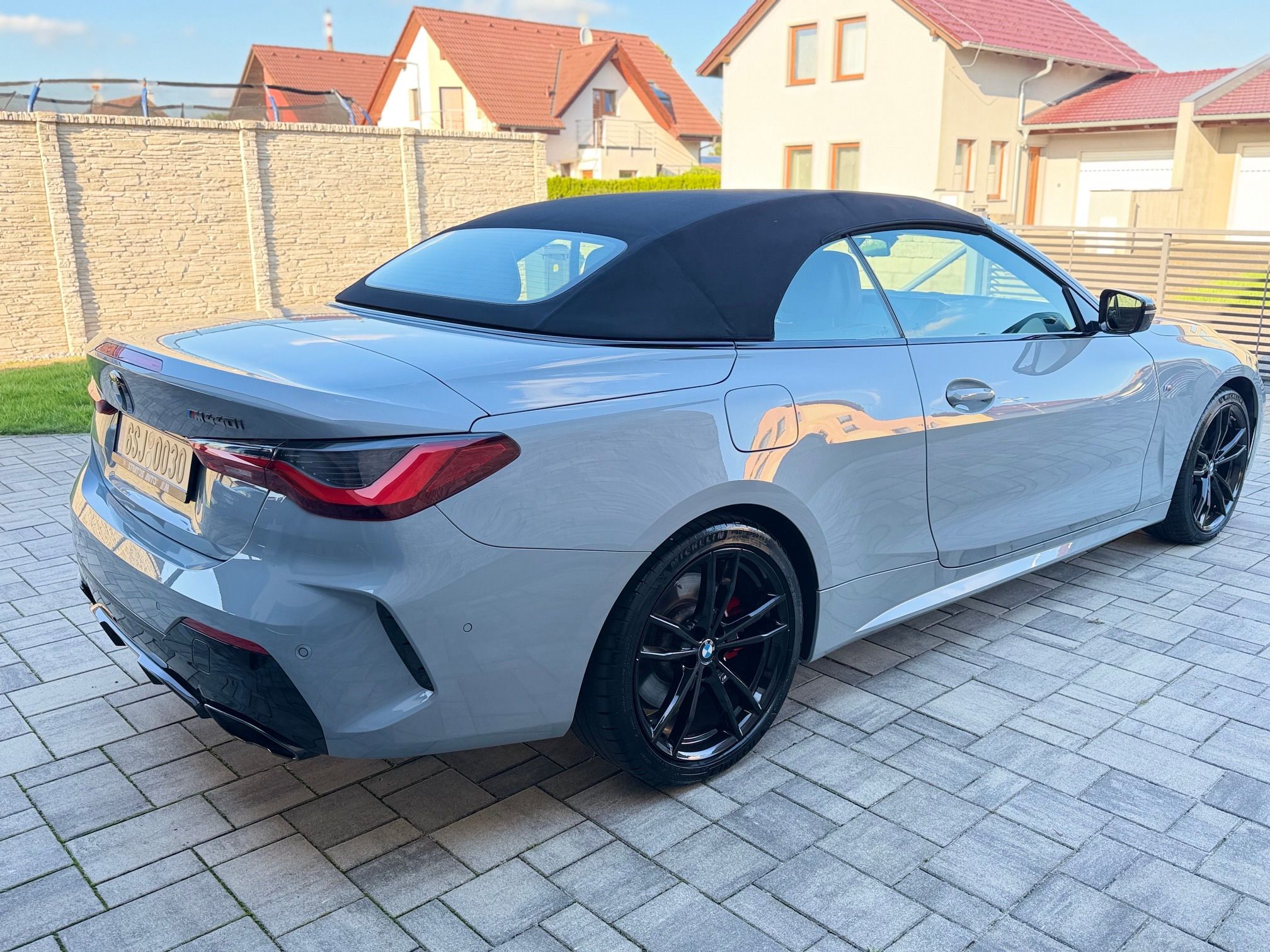 BMW Řada 4, M440i Xdrive Cabrio HarmanKar - fotka 5