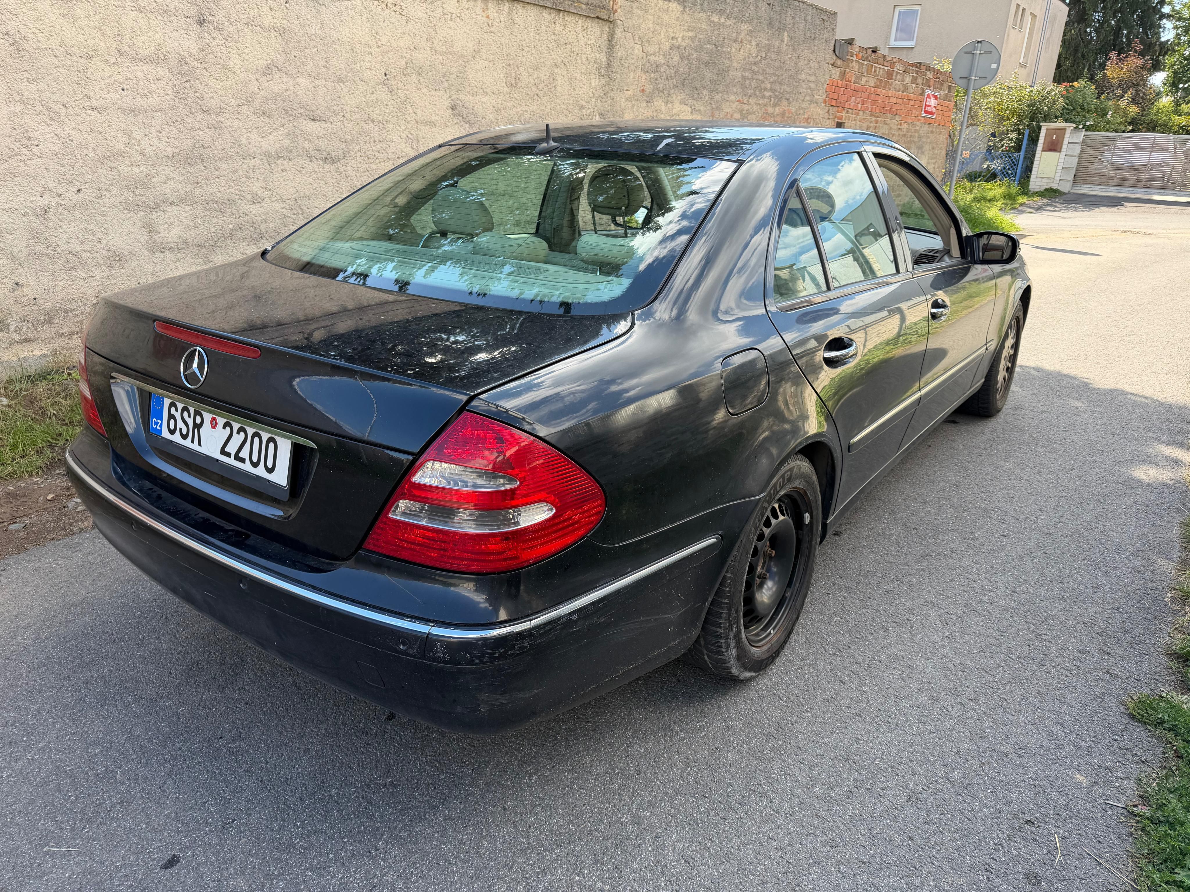 Mercedes-Benz Třídy E - fotka 6