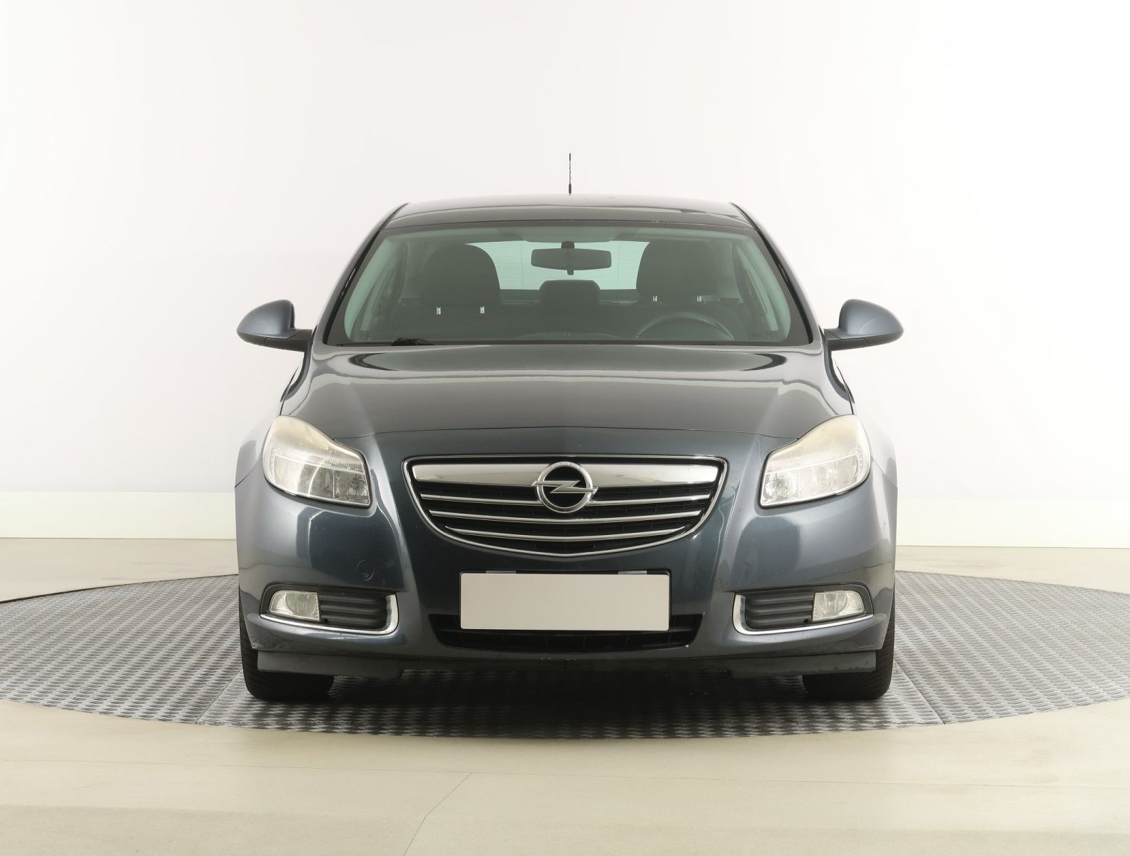 Opel Insignia, 1.8, Automatická klima - fotka 2