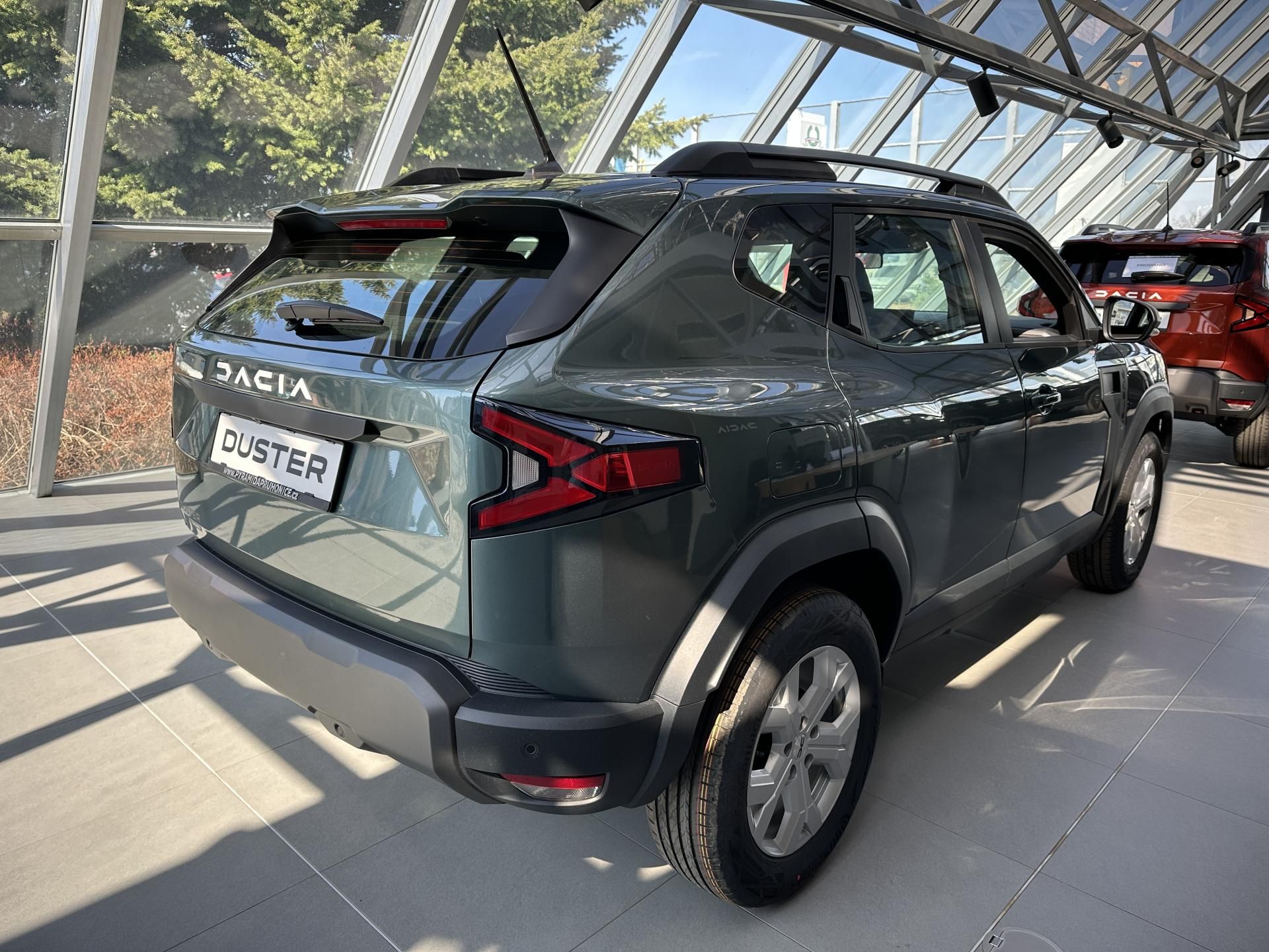 Dacia Duster, 4X4 LPG Automat, SKLADEM - fotka 4