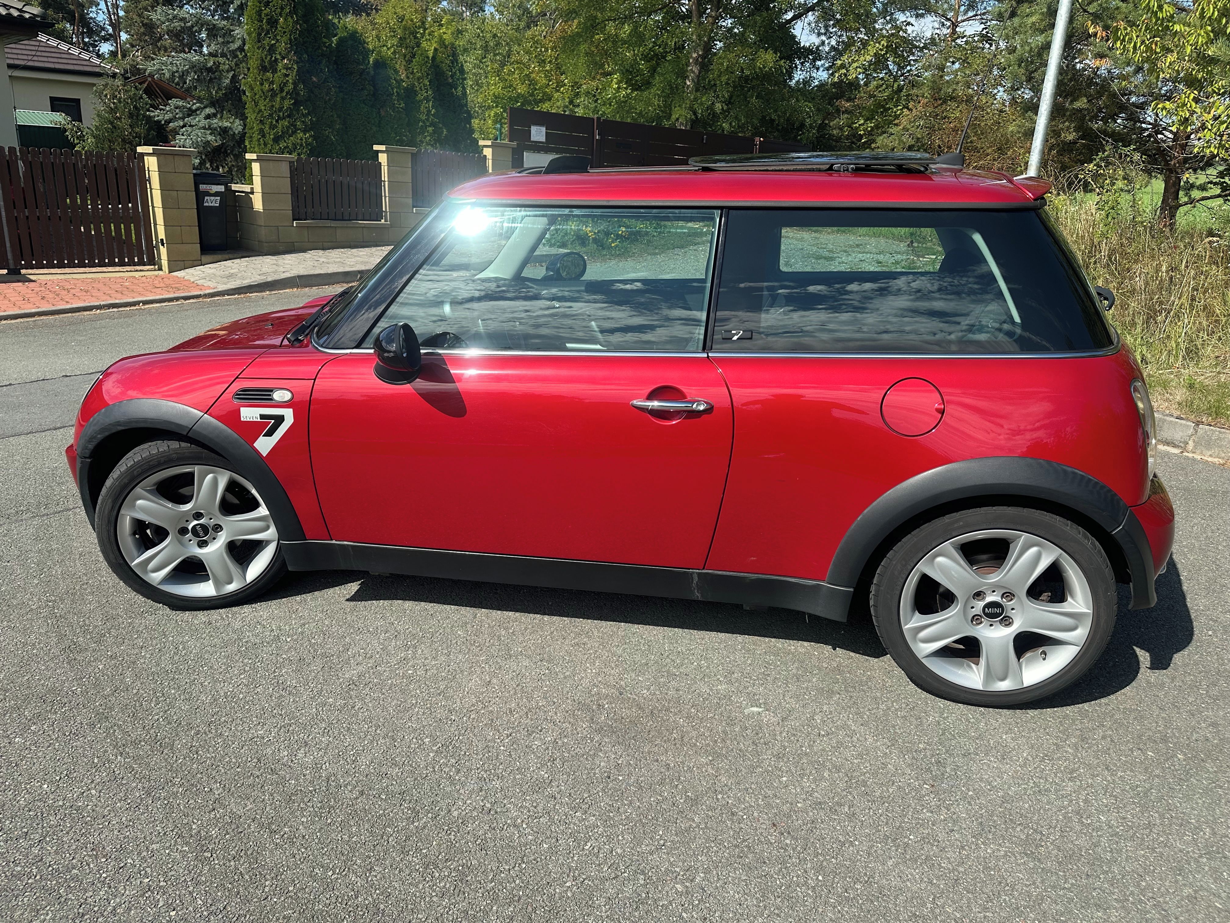 Mini One, edice SEVEN, PANO, GO MOTORU - fotka 3