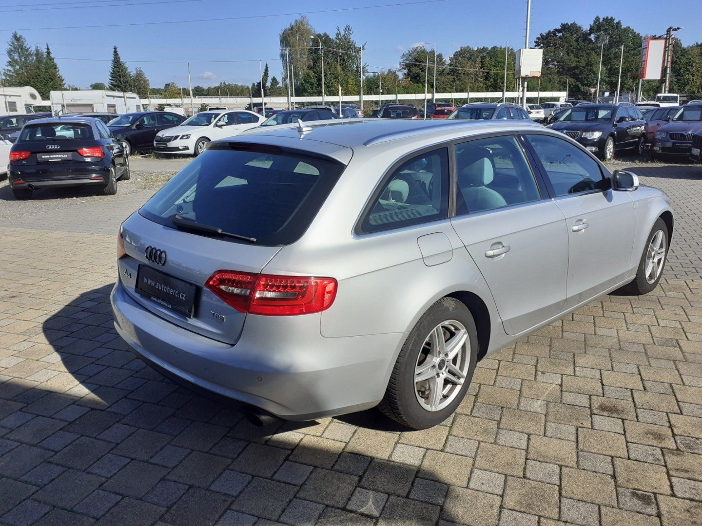 Audi A4 Avant, 1.8 TFSi - fotka 4