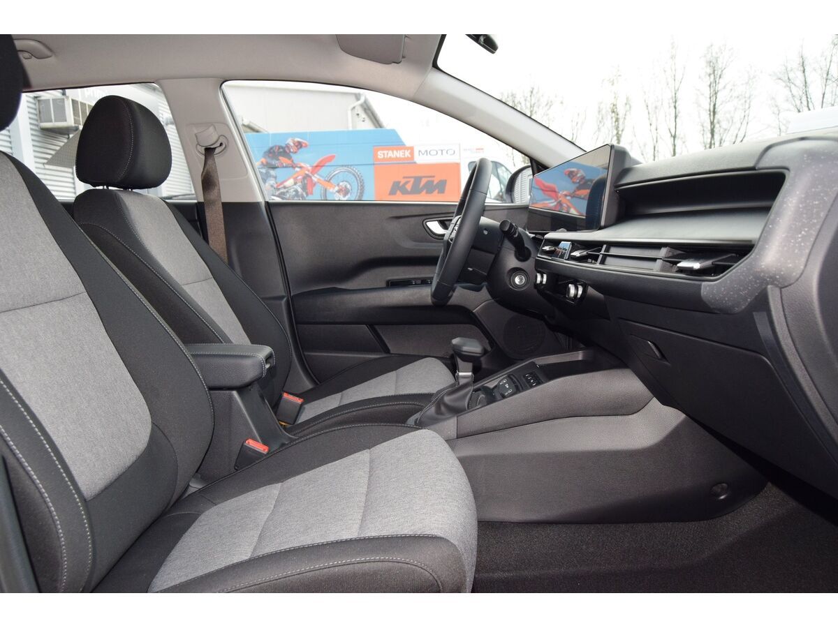Kia Stonic, 1,0 T-GDI  7DCT 100k SPIN - fotka 4