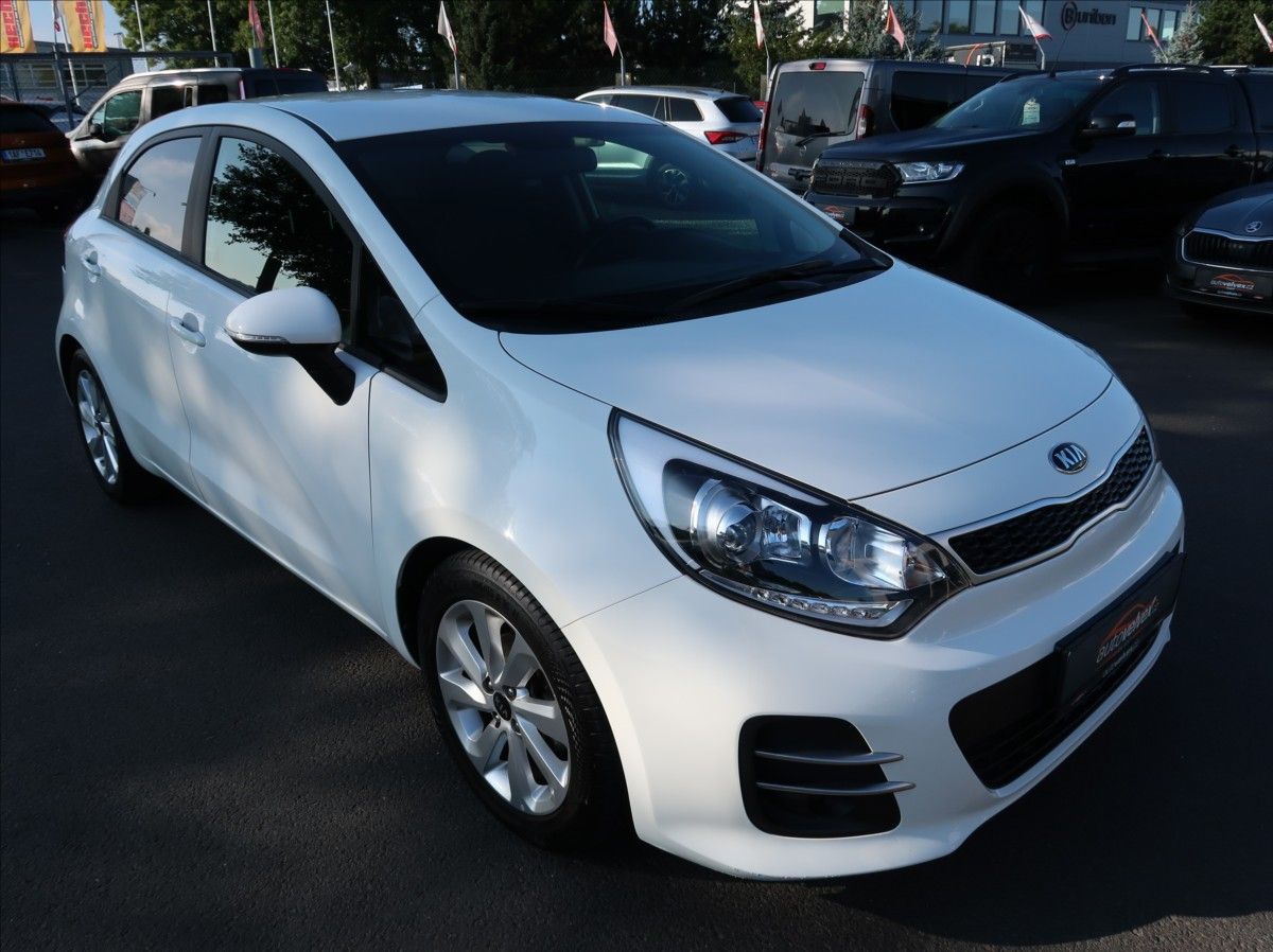 Kia Rio, 1,3 CVVT,62kW,1majČR,Serv.kn. - fotka 2