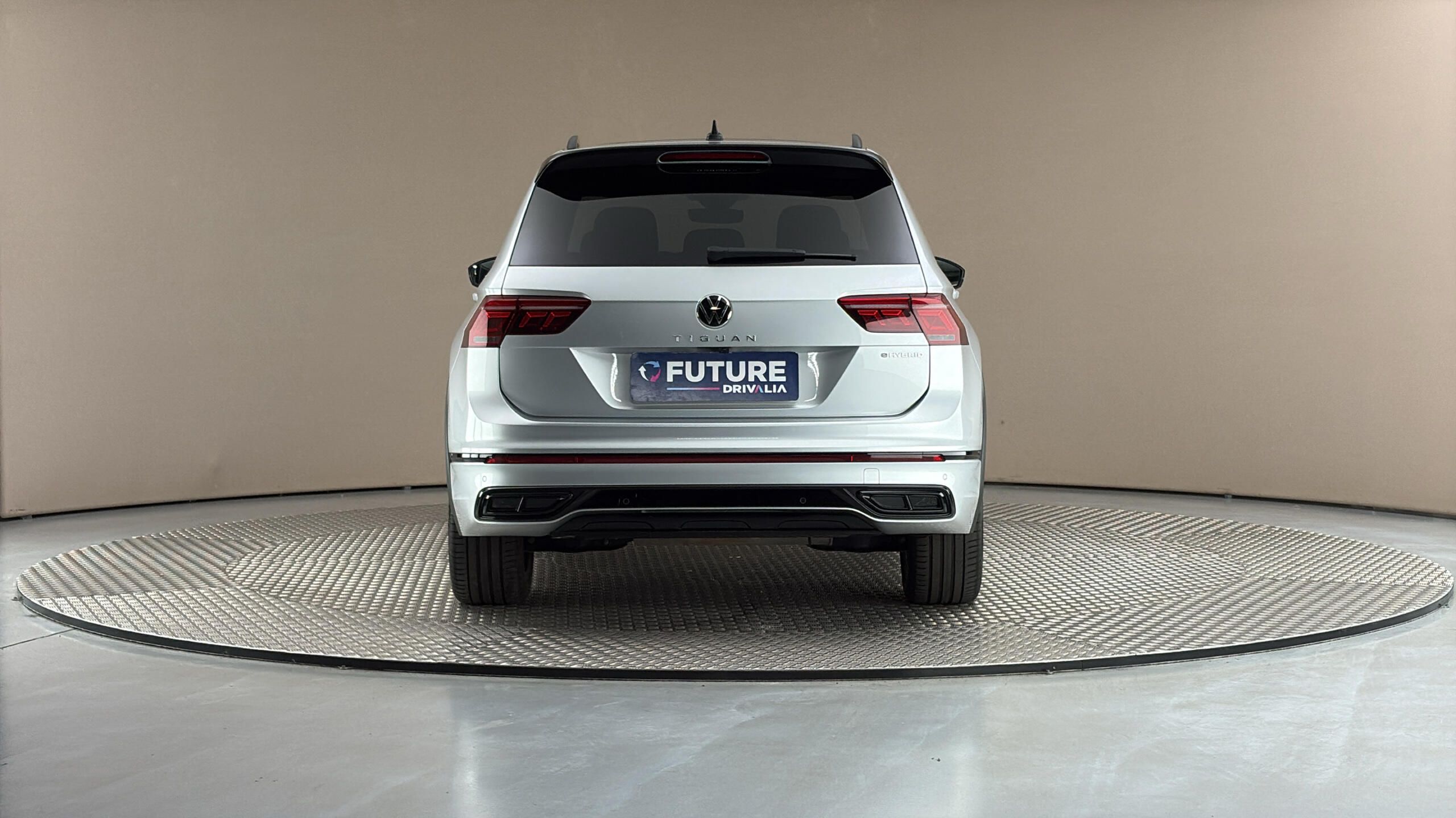 Volkswagen Tiguan, 1.4 TSI PHEV DSG R-Line - fotka 5