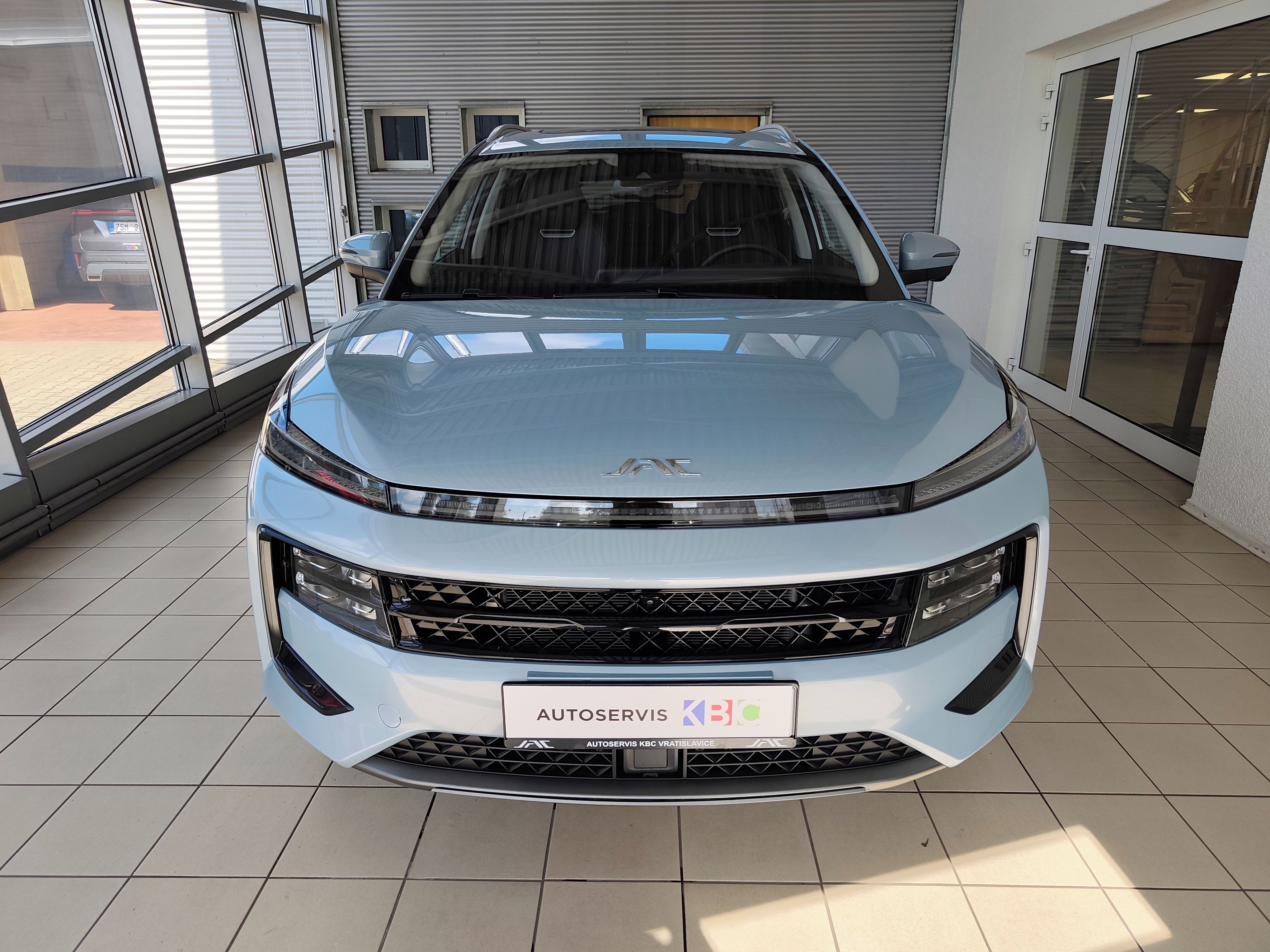 JAC JS6, 1,5T 128kW AT - fotka 6