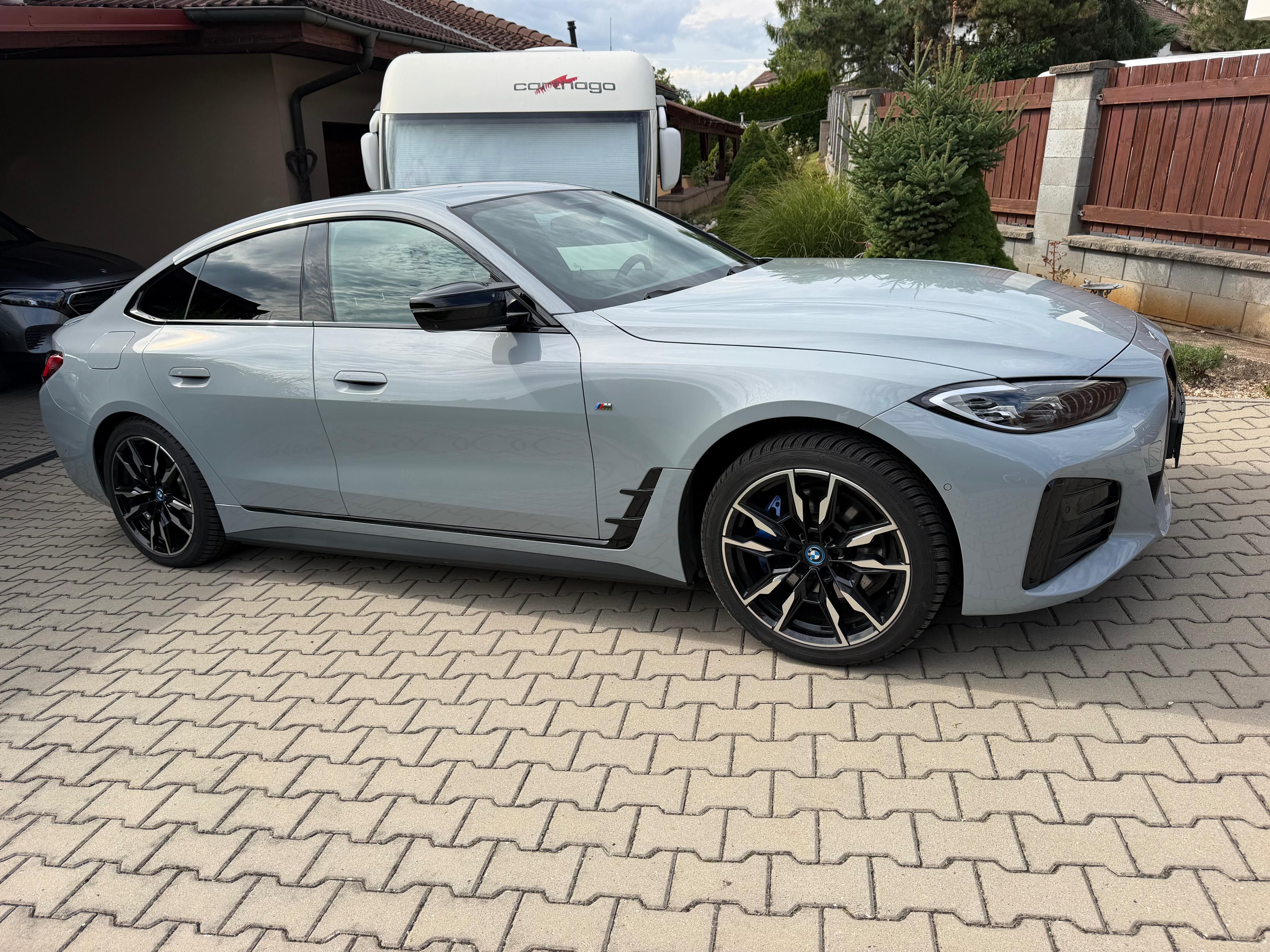 BMW i4, xDrive M50, 83,9kWh, SoH 95% - fotka 6