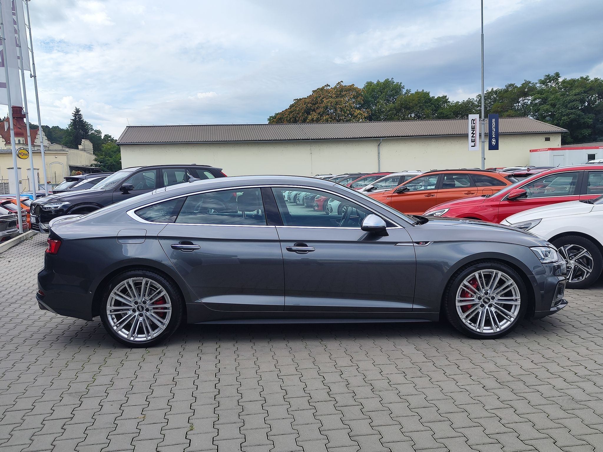 Audi S5, 3.0 TFSI/260kW ČR 1.Majitel - fotka 4