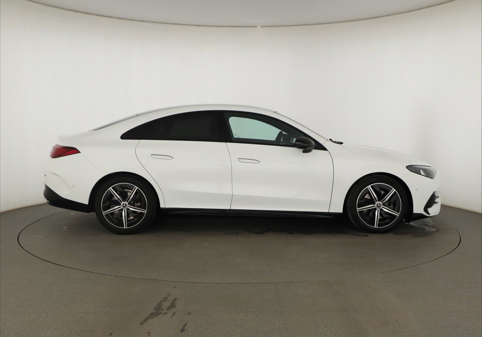 Mercedes-Benz CLA, 200 - fotka 6