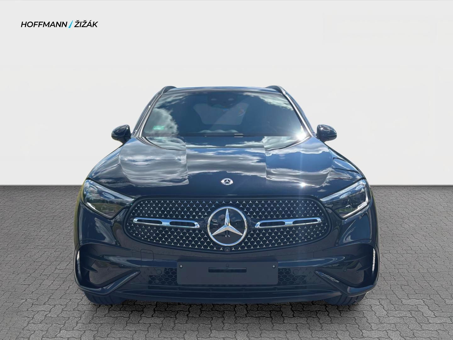 Mercedes-Benz GLC, GLC 300 e 4MATIC - fotka 5