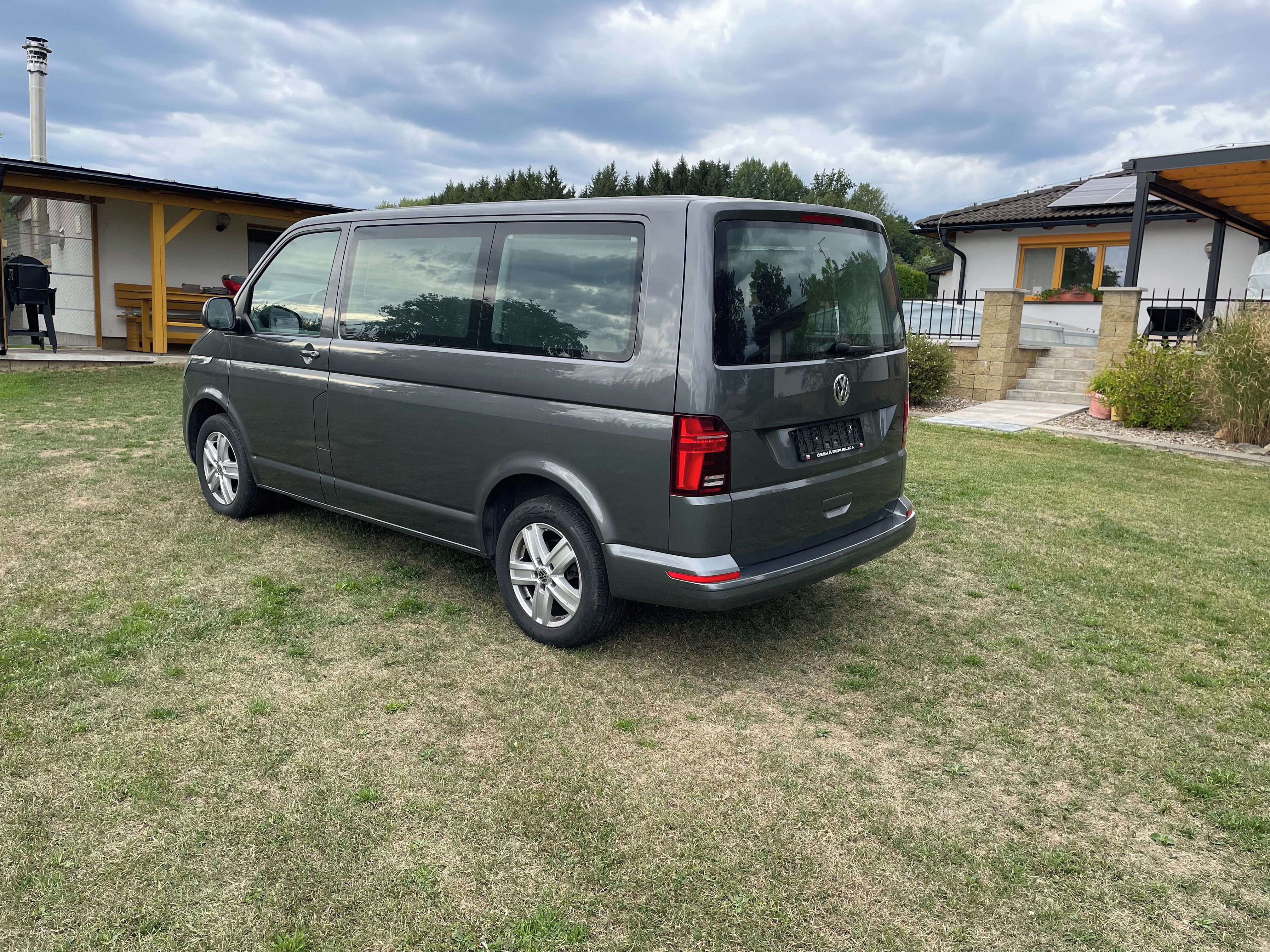 Volkswagen Caravelle, VW Caravelle 6.1 DSG 70tis - fotka 4