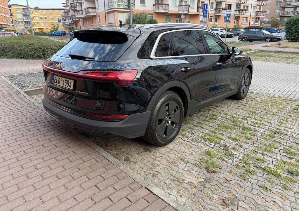 Audi e-tron, 50 quattro - fotka 4