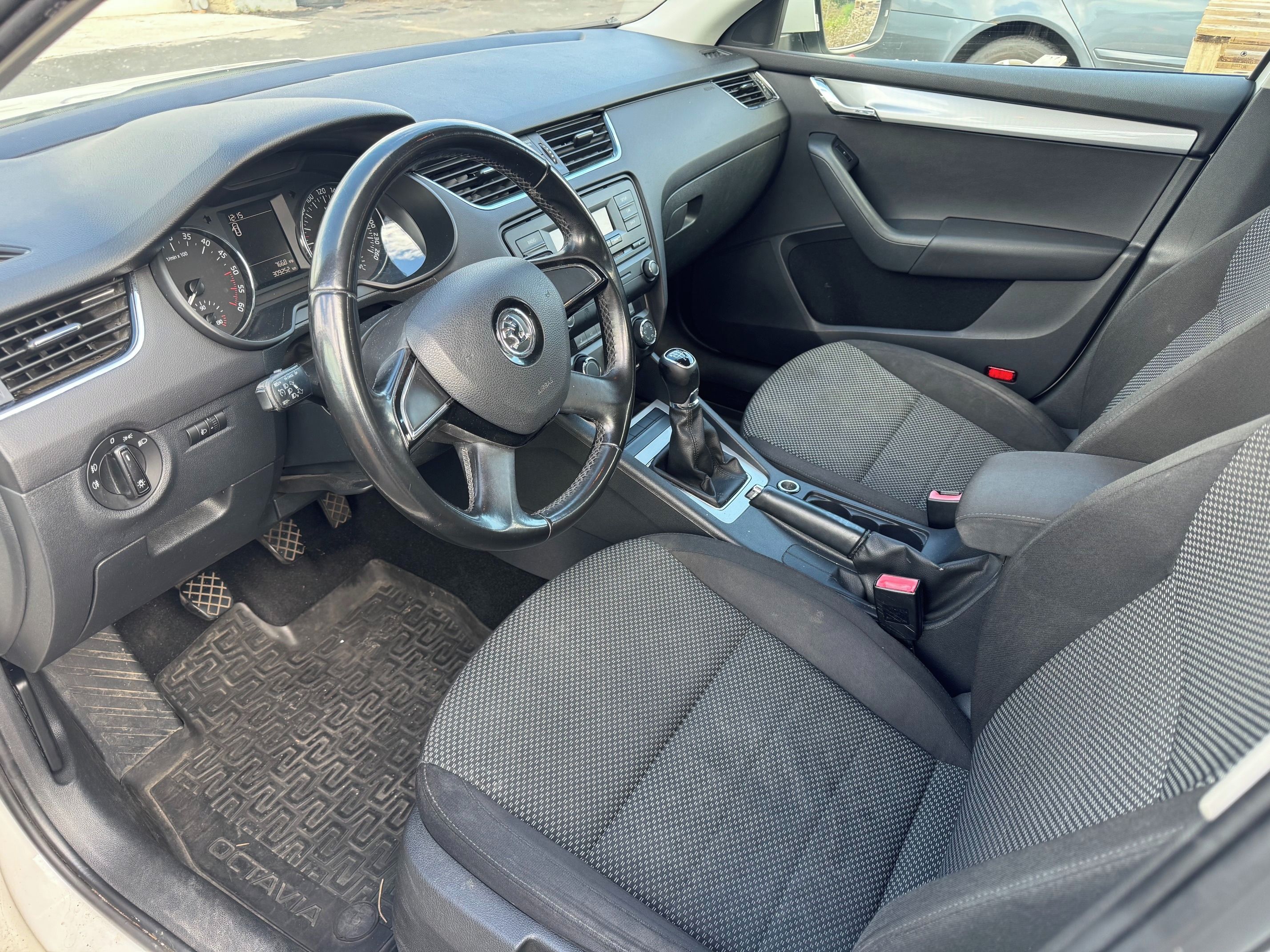 Škoda Octavia, 1,9 TDI - fotka 5