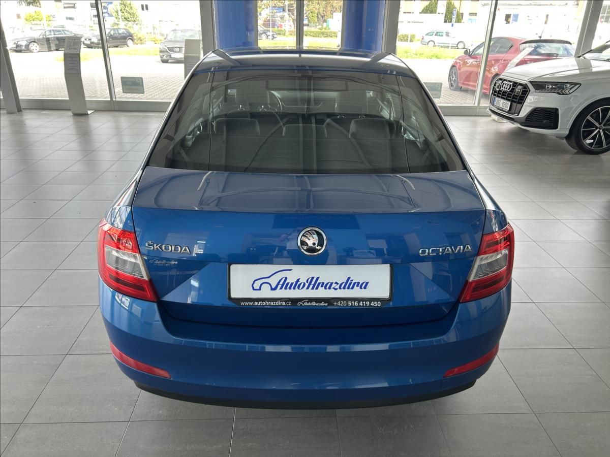 Škoda Octavia, 1,6   TDI 81kW,SERVISKA,PŮVOD - fotka 5