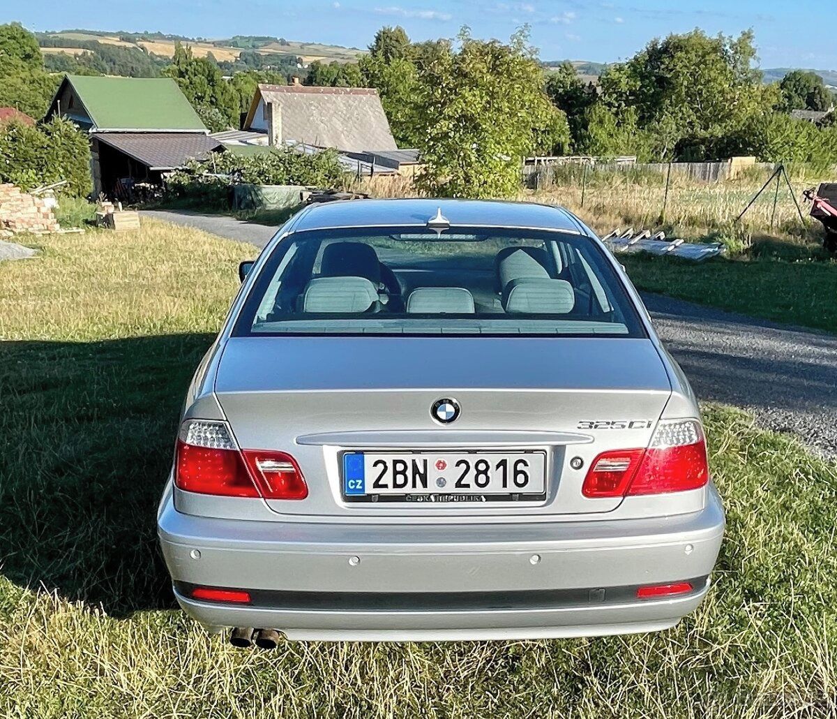 BMW Řada 3, 325 Ci, po faceliftu, stříbrná - fotka 5