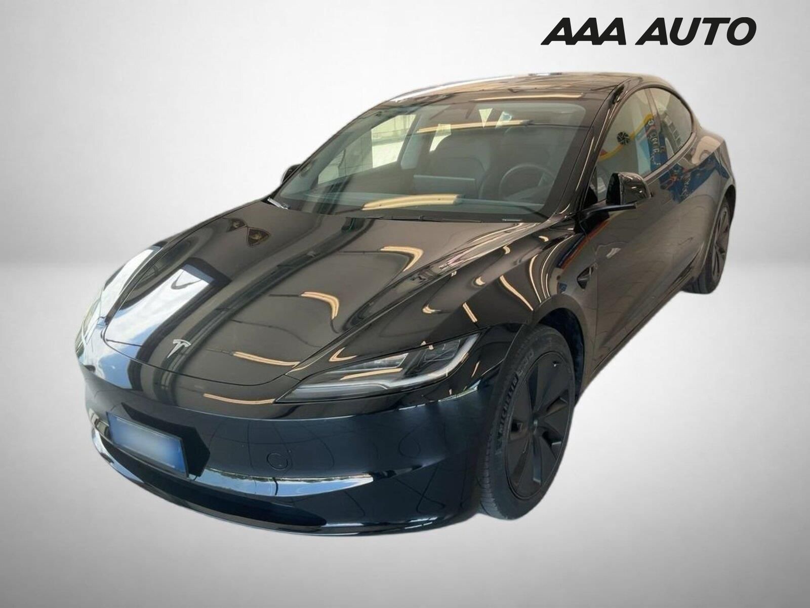 Tesla Model 3, Standard Range LFP