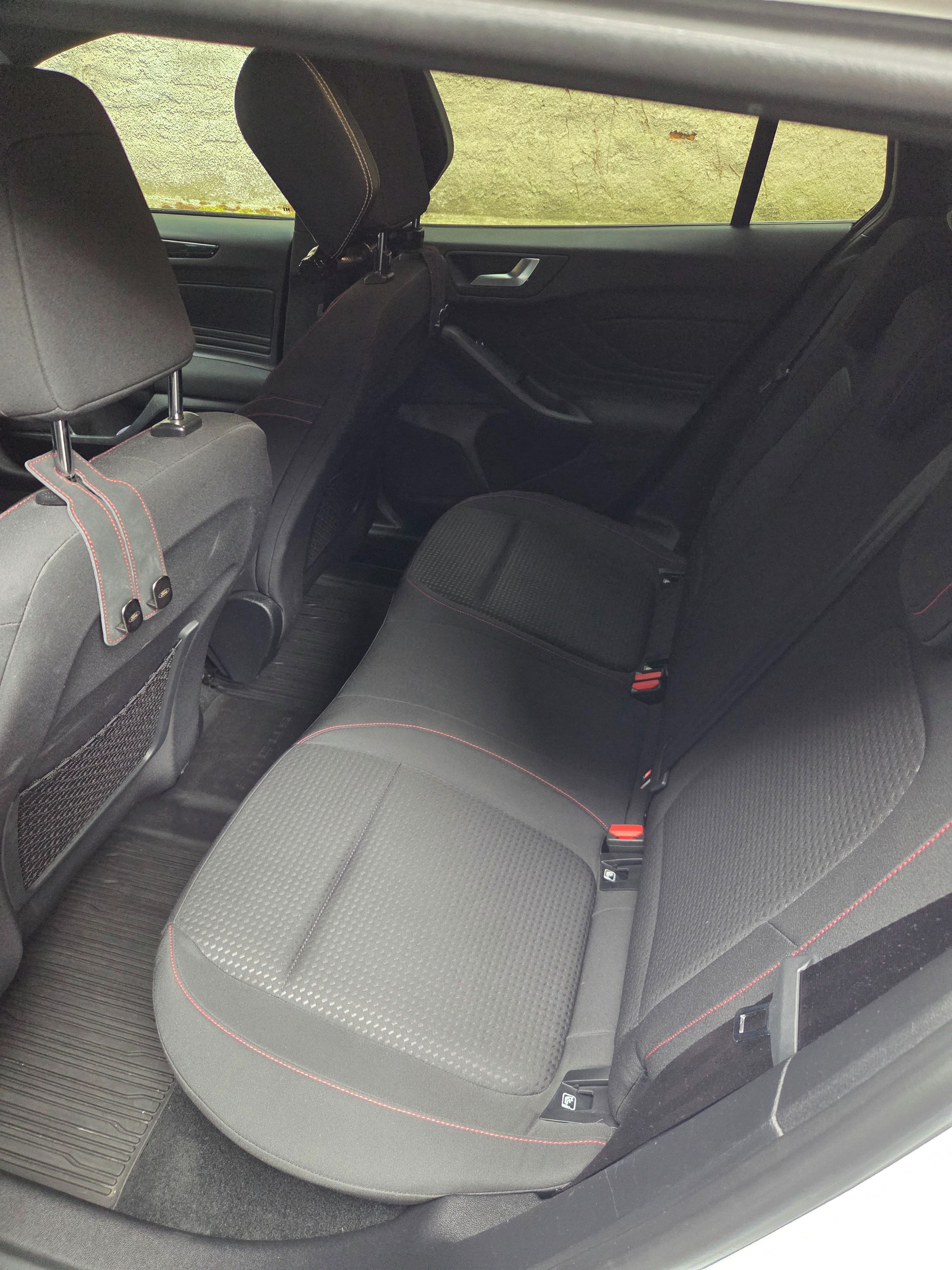 Ford Focus, Ford Focus 4 Combi ST-line - fotka 4