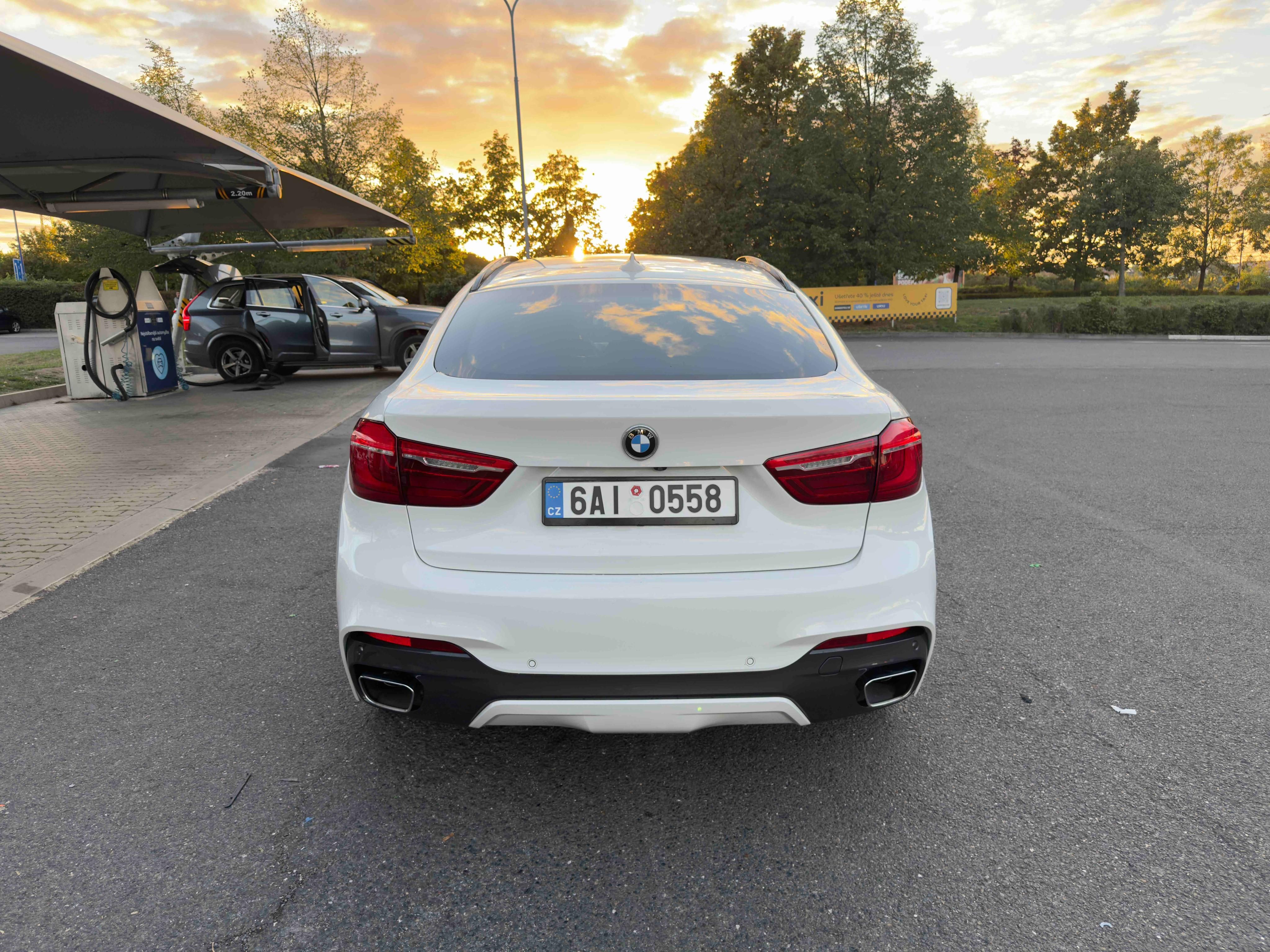 BMW X6, X6 4.0 TDI - fotka 6