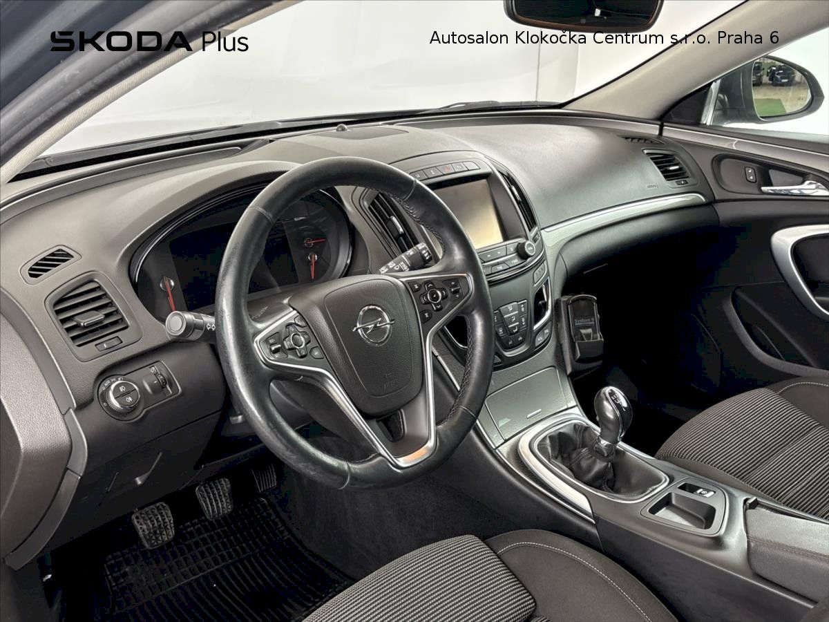 Opel Insignia, CDTI/125 kW Business 4x4 - fotka 6