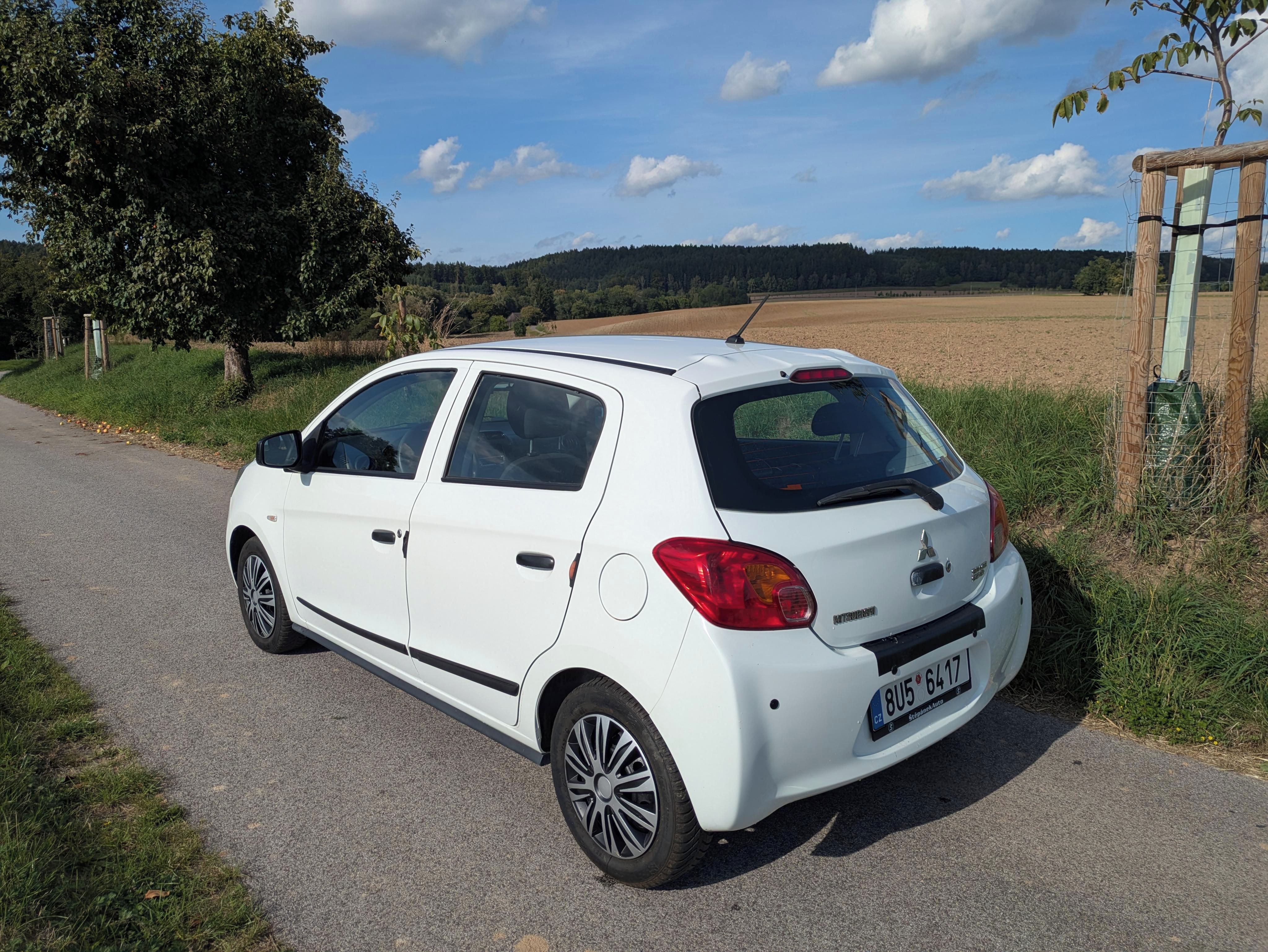 Mitsubishi Space Star - fotka 2