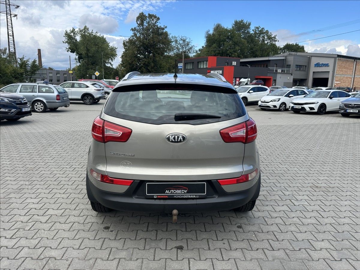 Kia Sportage, 1,6 GDi Active, ČR - fotka 4