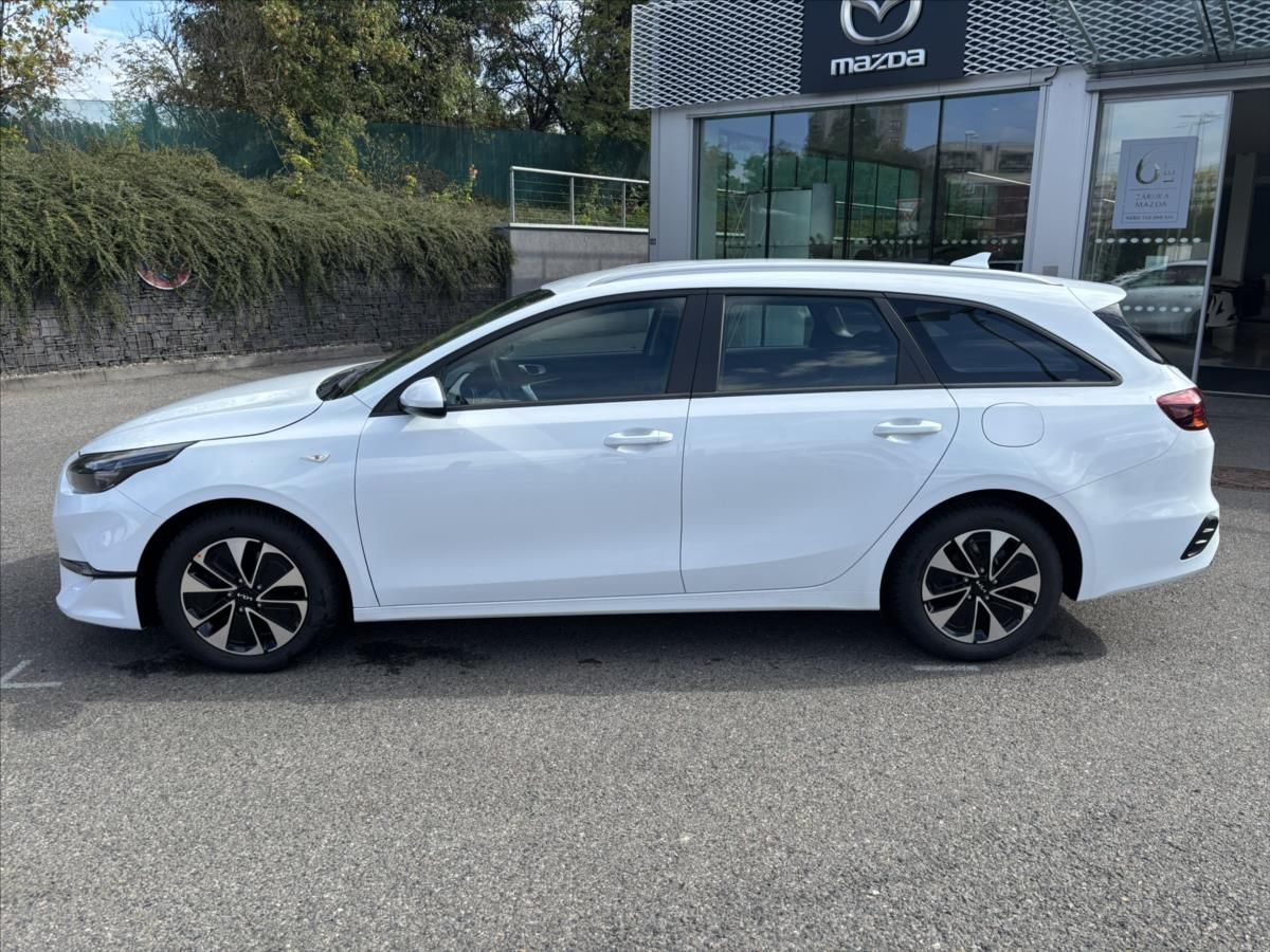 Kia Cee´d, 1,0 TGDi SPIN ZÁRUKA CARPLAY - fotka 2