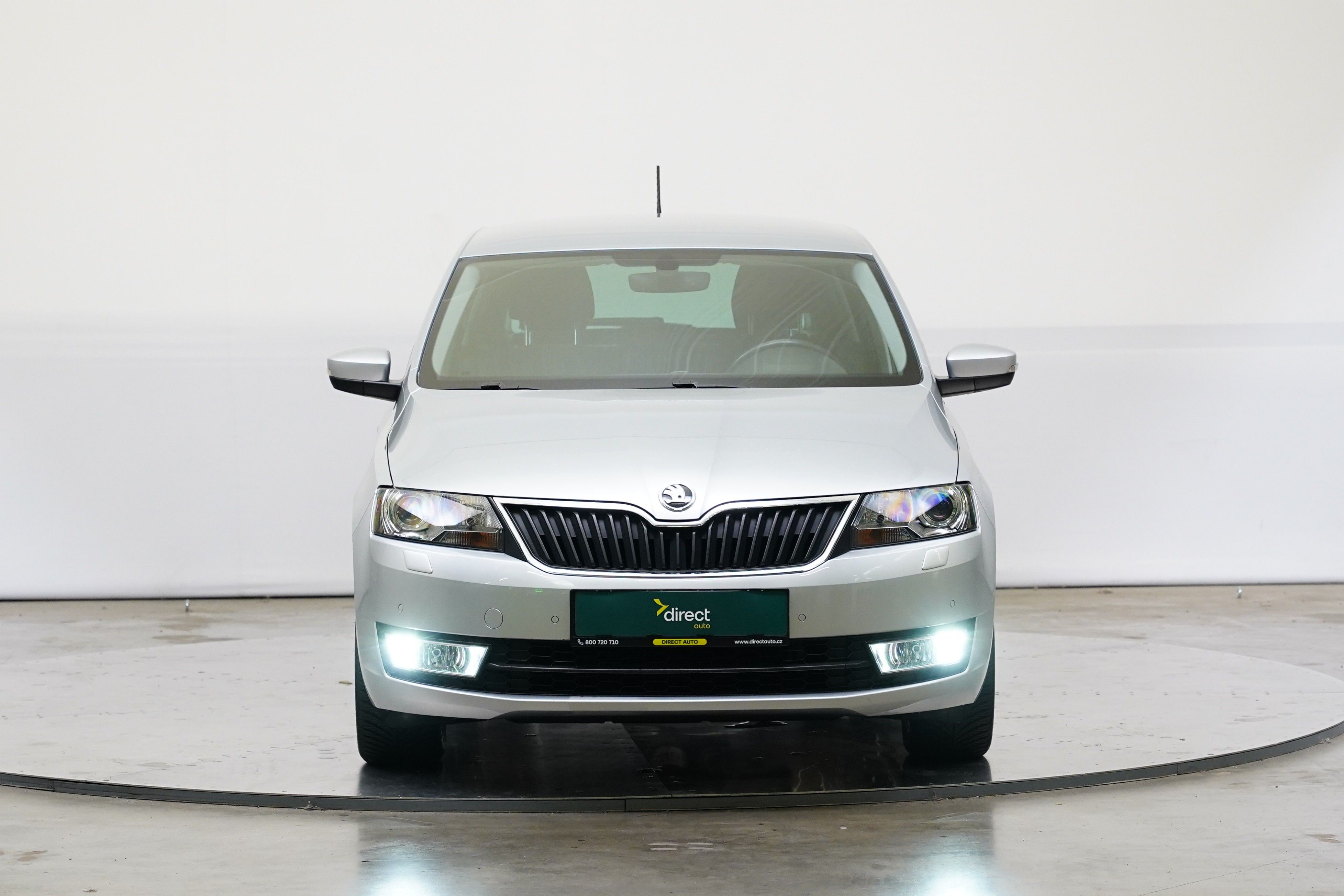 Škoda Rapid, 1.2 TSI 66 kW Drive - fotka 4