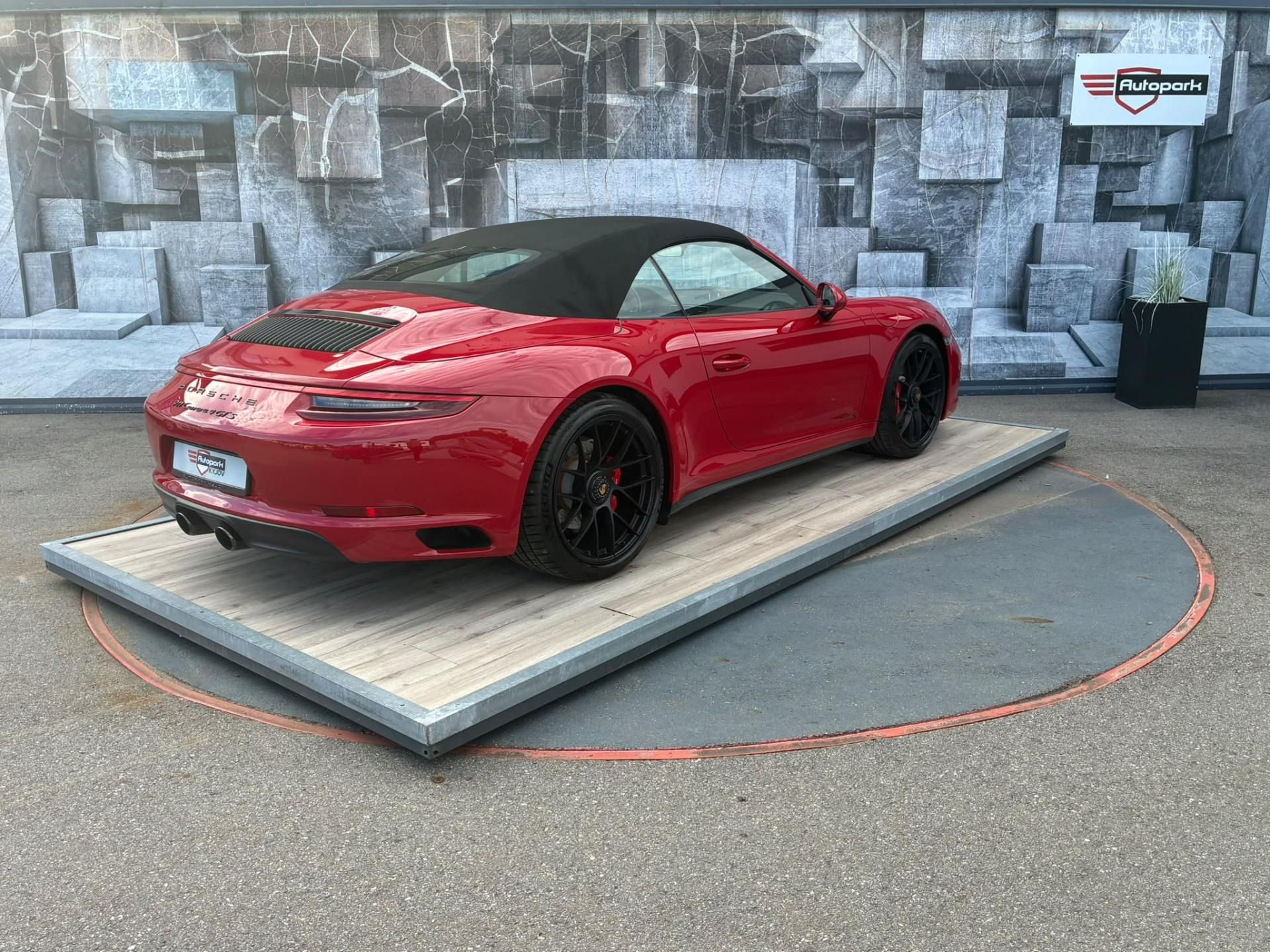 Porsche 911, CARRERA 4 GTS, 3.0, 331KW - fotka 6