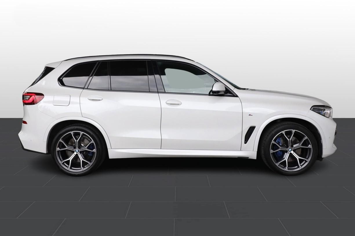 BMW X5, xDrive 30d - fotka 4