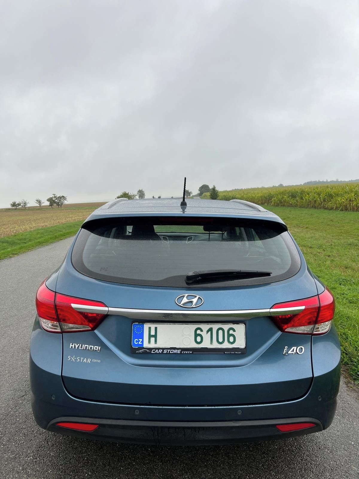 Hyundai i40, 2012 Hyundai i40 1,6 GDI - fotka 6