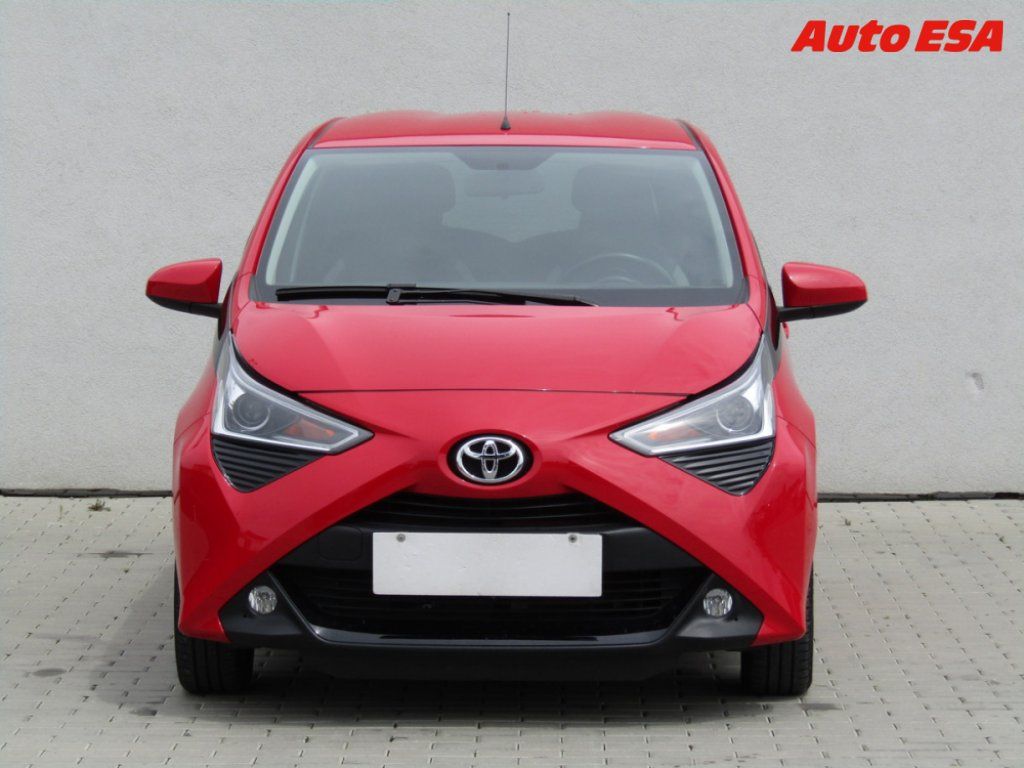 Toyota Aygo, 1.0VVT-i,ČR,servis.kniha - fotka 2