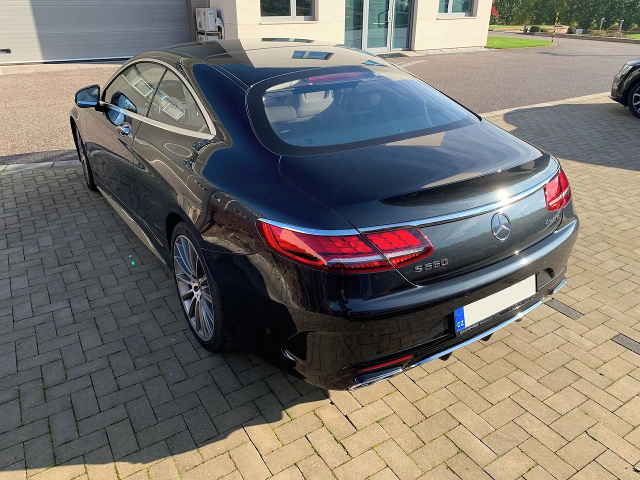 Mercedes-Benz Třídy S, unikátní stav, najeto 16000 km - fotka 4