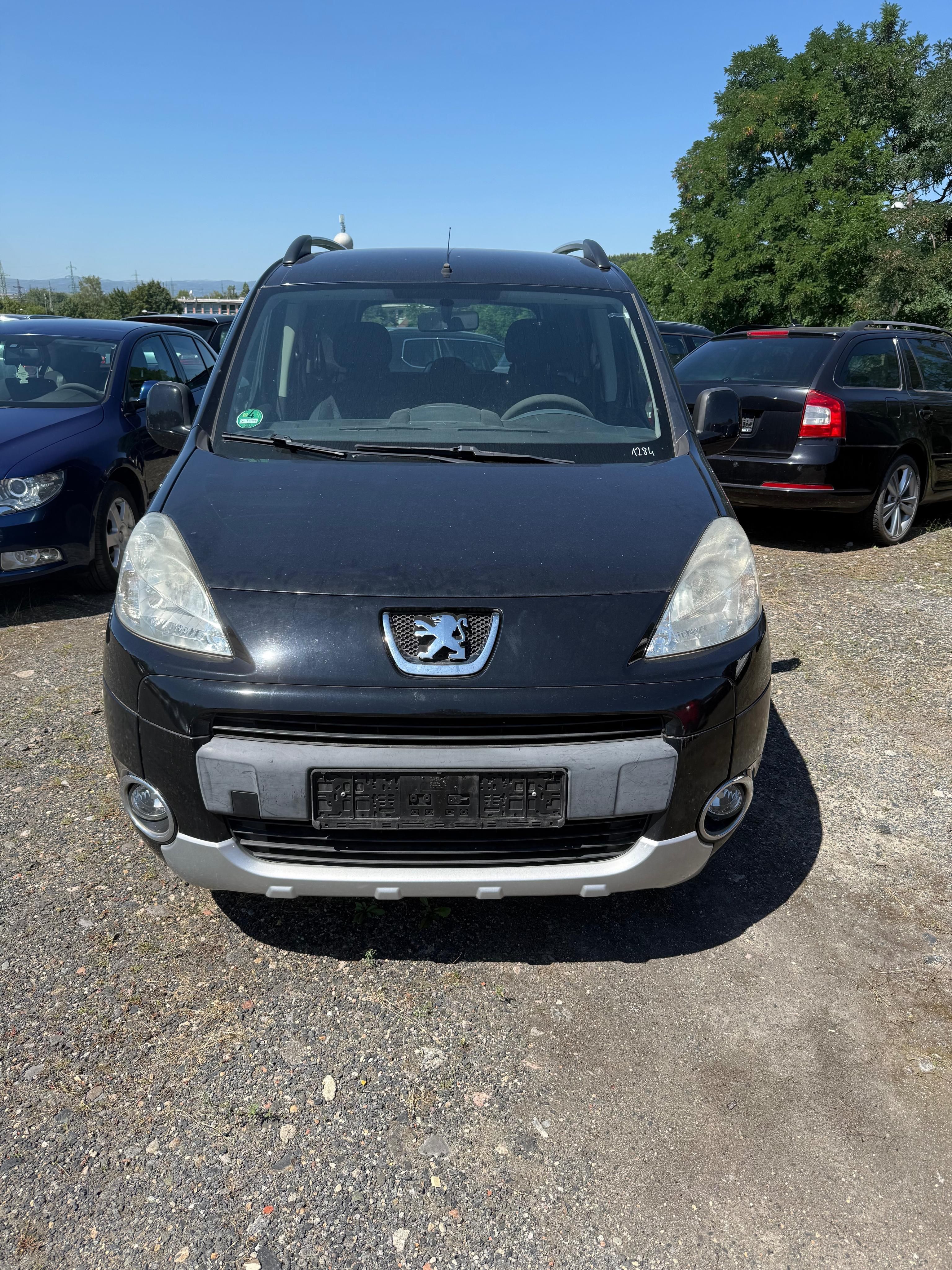 Peugeot Partner, Tepee, 1.6i, 88KW - fotka 2