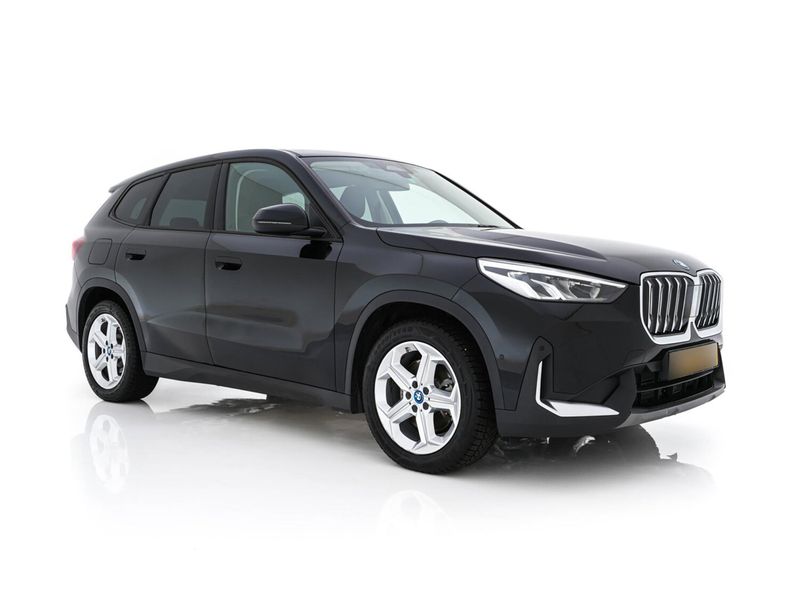 BMW iX1, xDrive30 65 kWh 4×4