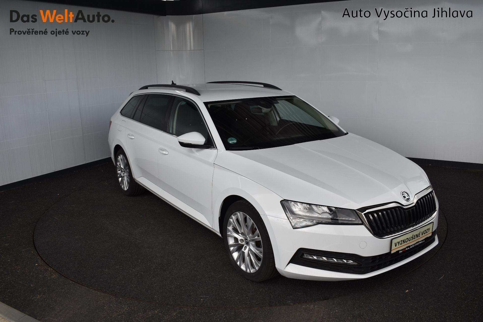 Škoda Superb, 2.0TDI 110kW DSG,Tažné,100% Se - fotka 6