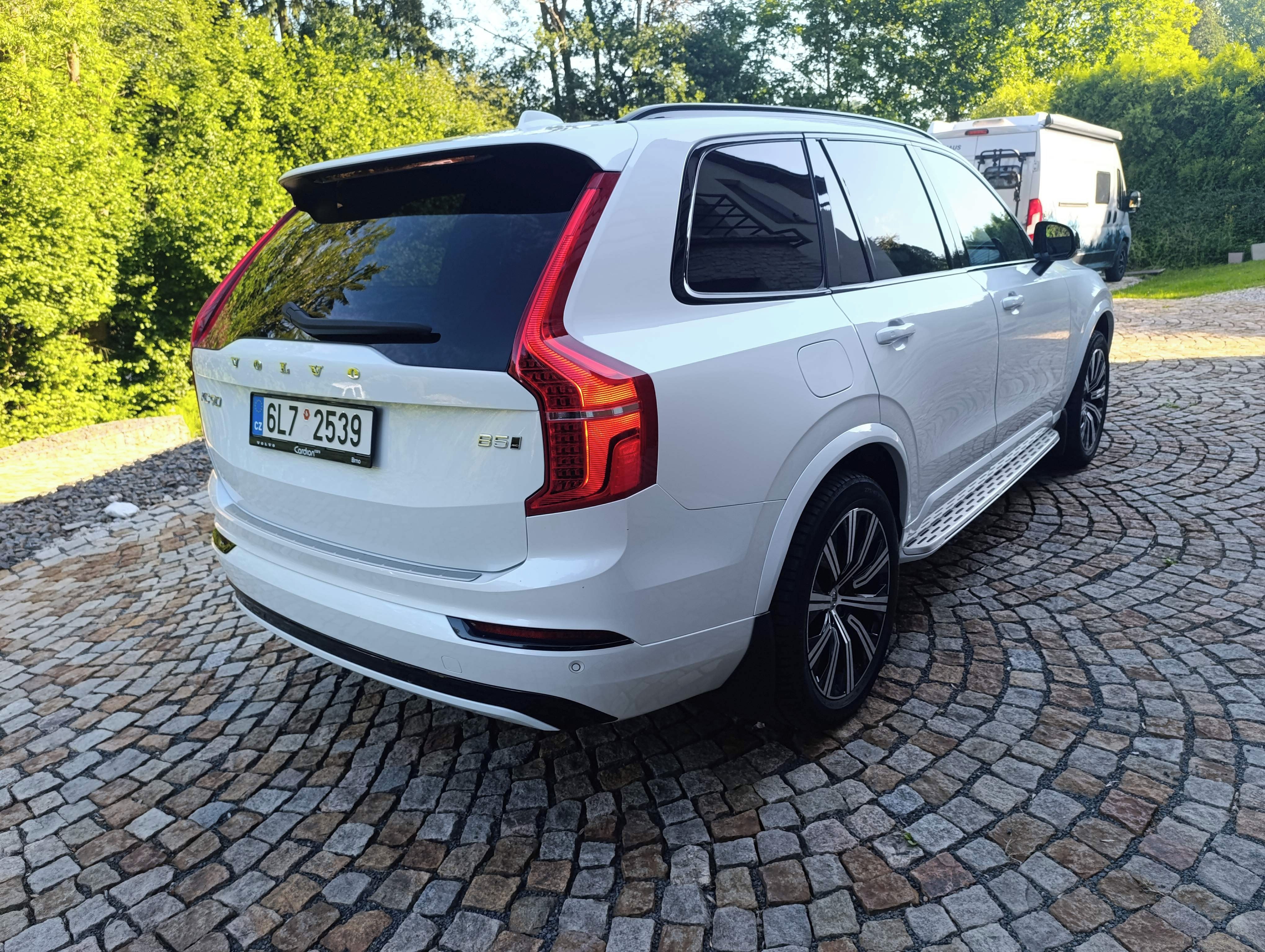 Volvo XC90 - fotka 4