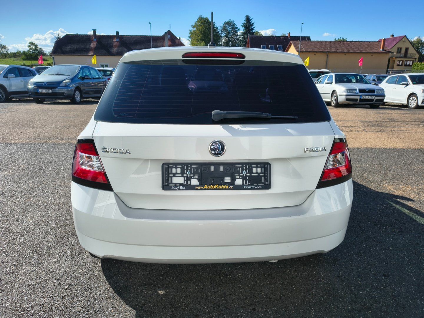 Škoda Fabia, 1,0l,44kW,vyhř. sed., serviska - fotka 6