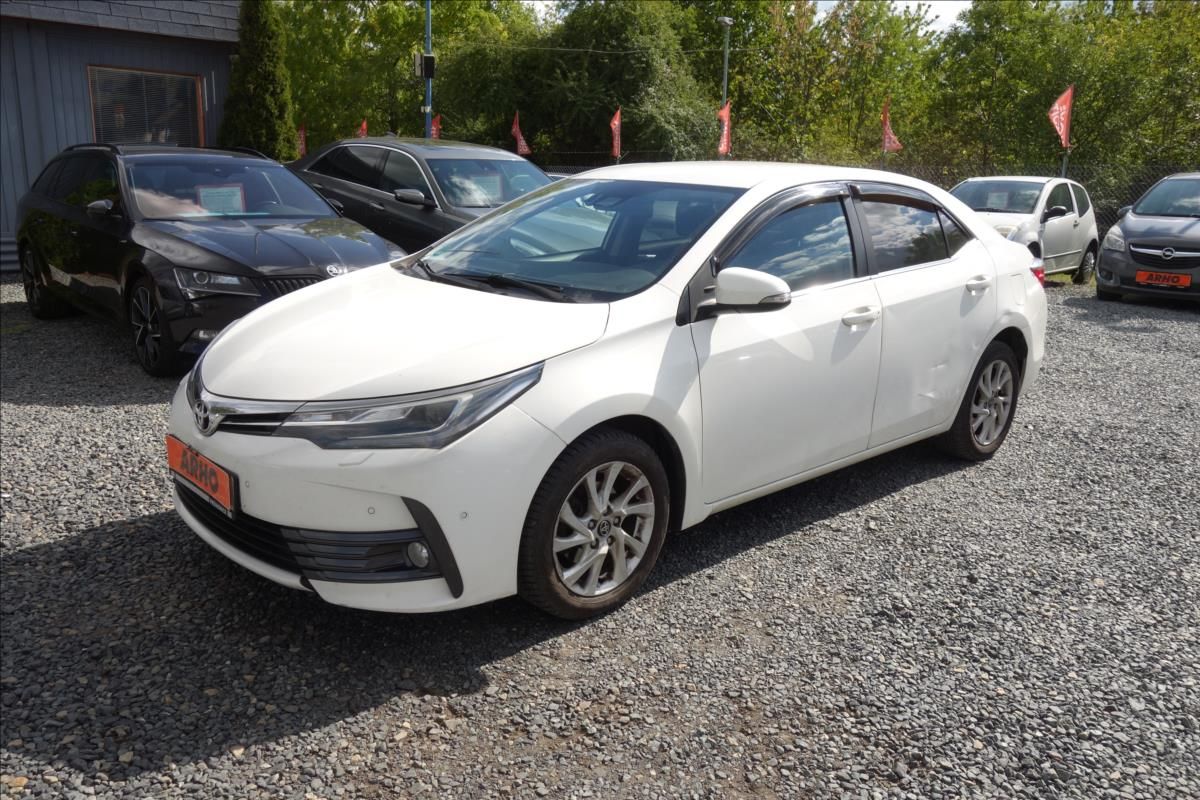 Toyota Corolla, 1,6 VVT-i + LPG, ČR, AUTOMAT. - fotka 2