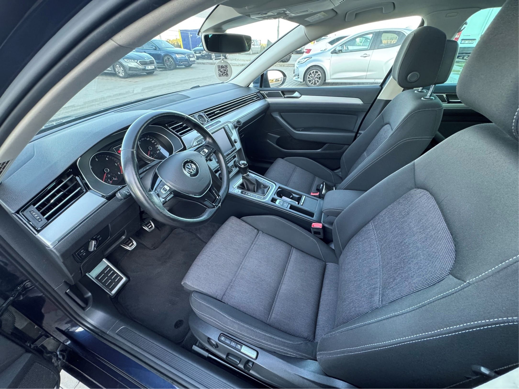 Volkswagen Passat, B8 VARIANT 2.0 TDI 110KW - fotka 6
