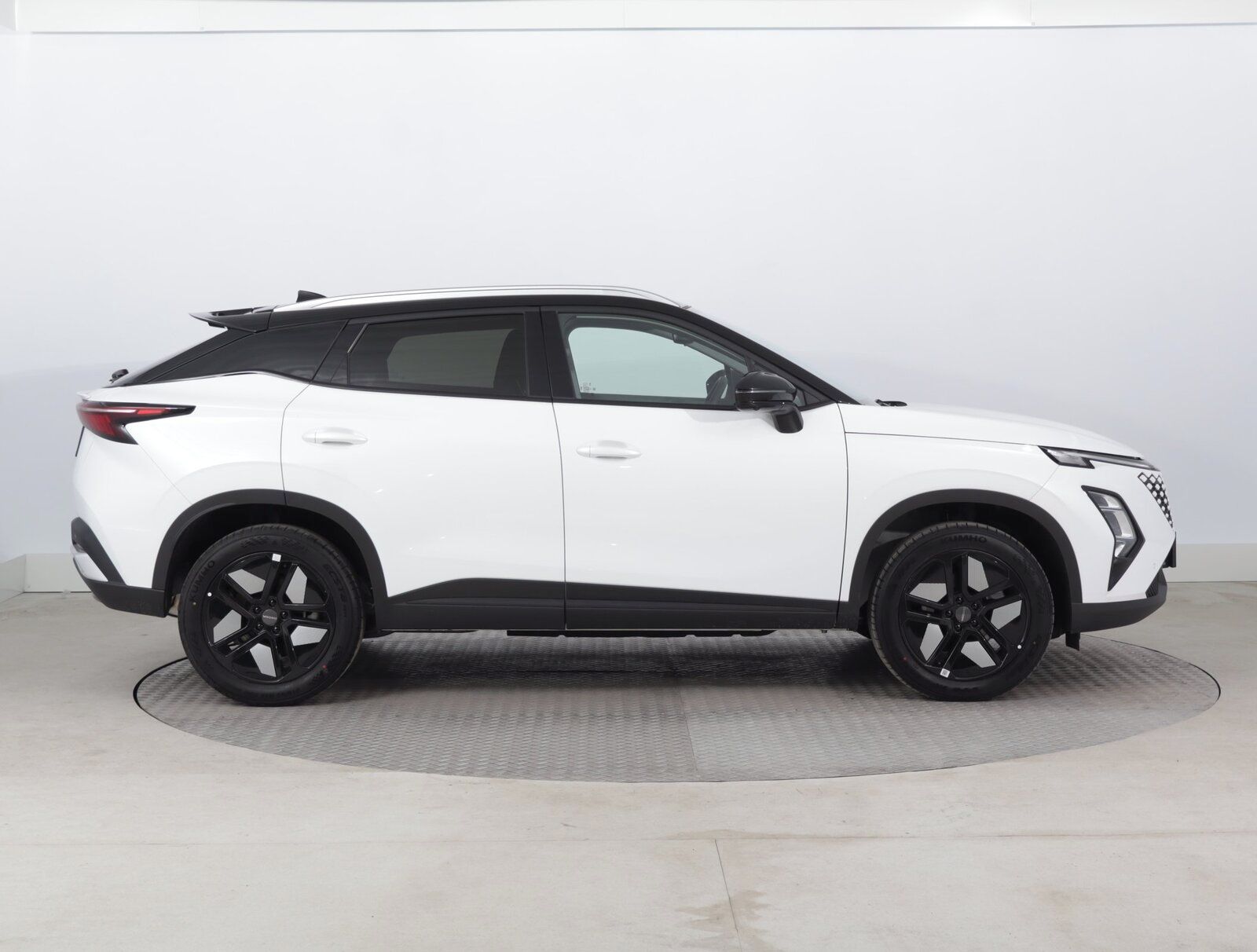 Omoda 5, 1.6 T, Premium, Ad. tempomat - fotka 6