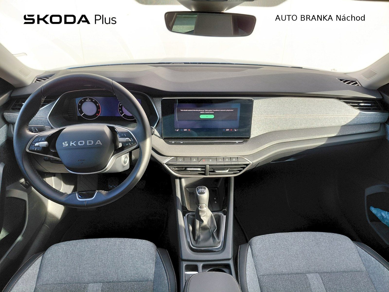 Škoda Octavia, 1,5 TSI 110 KW TOP SELECTION C - fotka 5