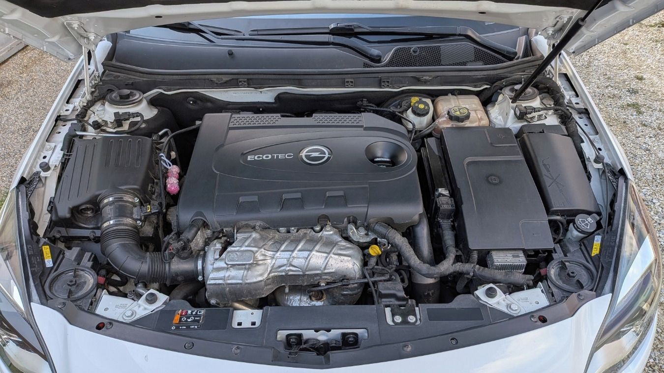 Opel Insignia, 2.0 CDTI automat - fotka 5