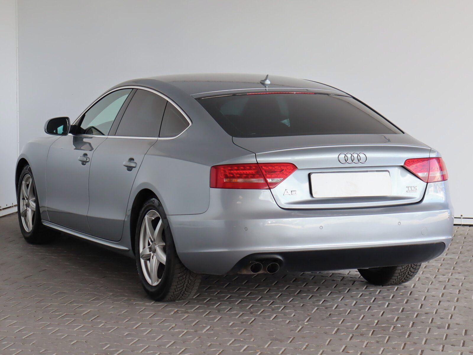 Audi A5, 2.0 TDI, S-Line, 4X4 - fotka 4